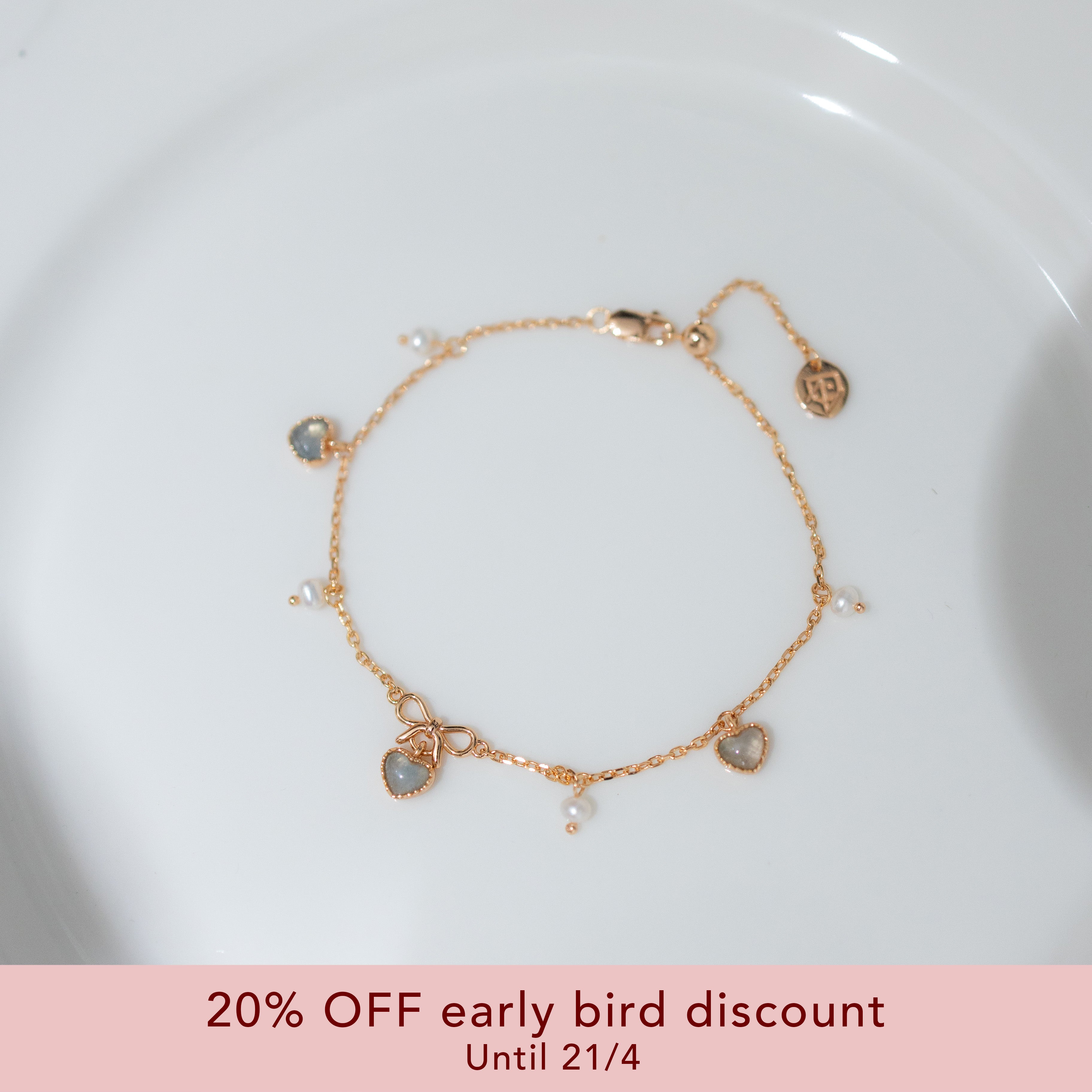 SWEETHEART RIBBON BRACELET - AQUAMARINE