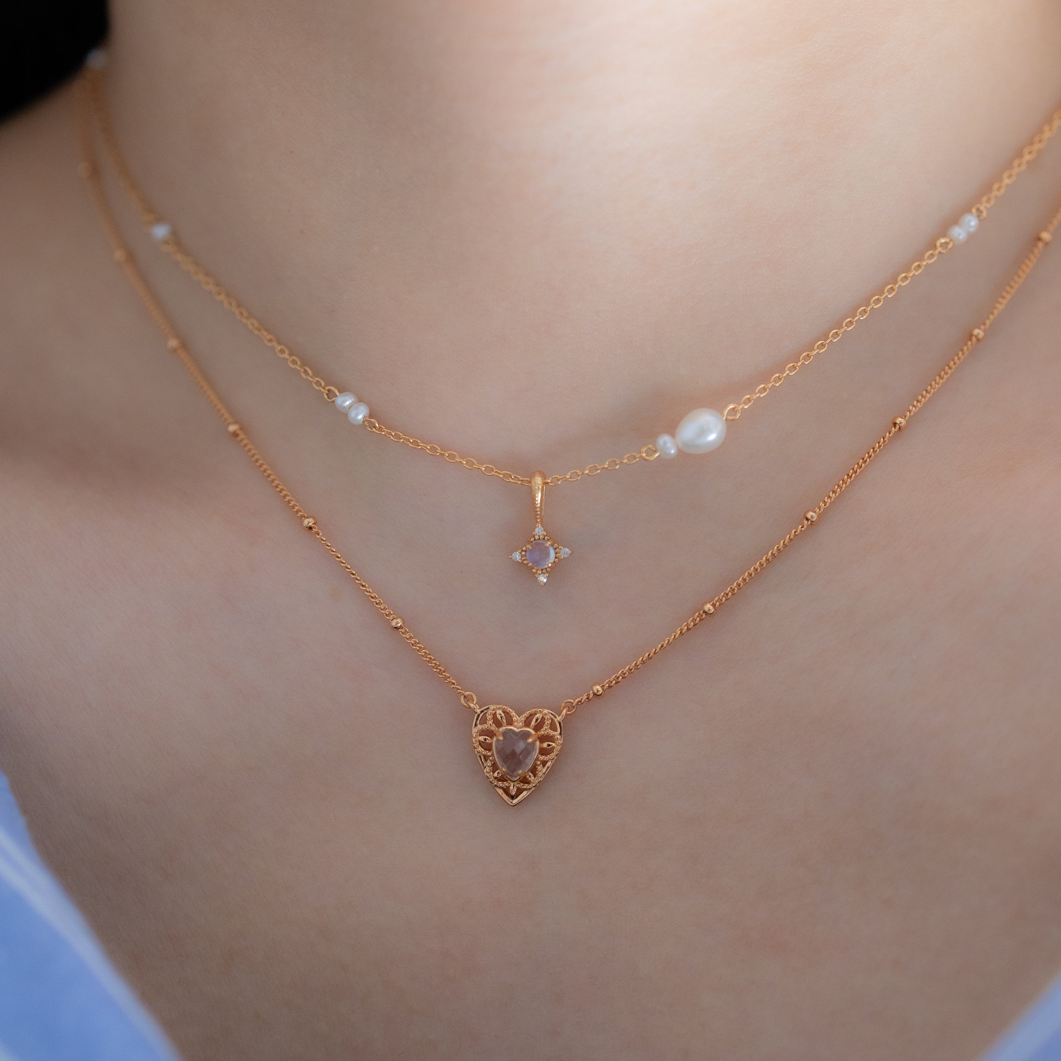 THE AQUA LACE HEART NECKLACE