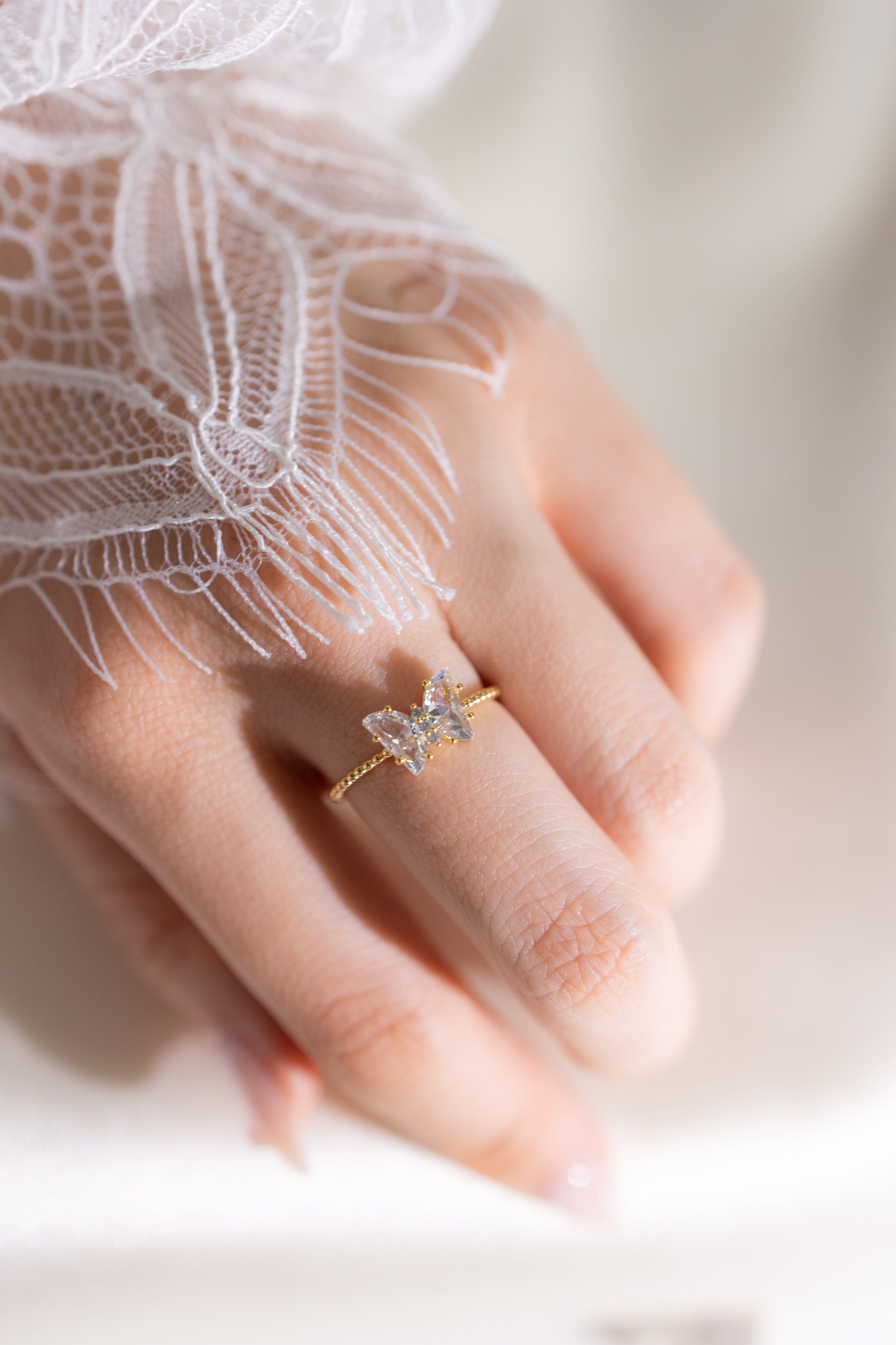 BUTTERFLY ADJUSTABLE RING