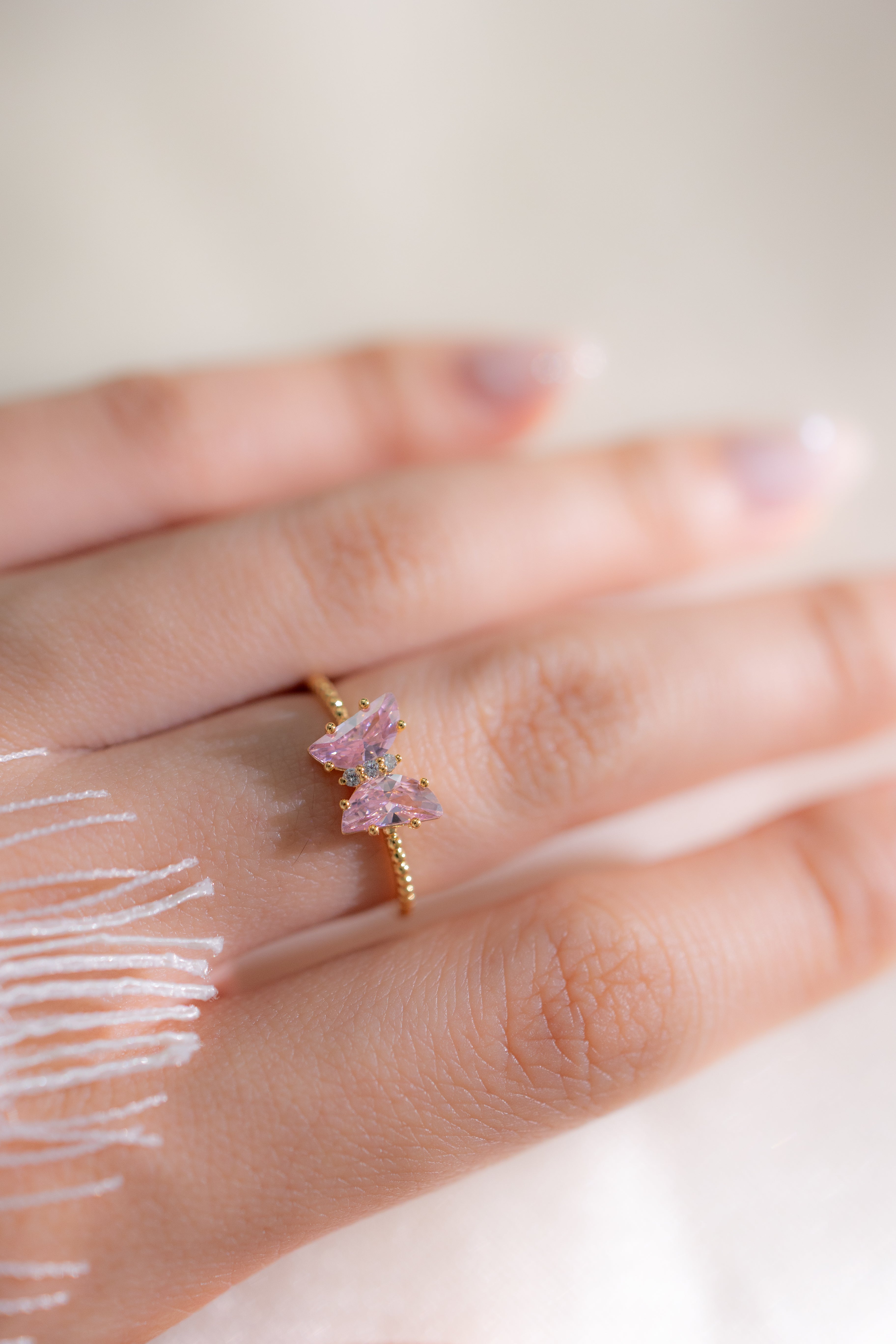 BUTTERFLY ADJUSTABLE RING - PINK