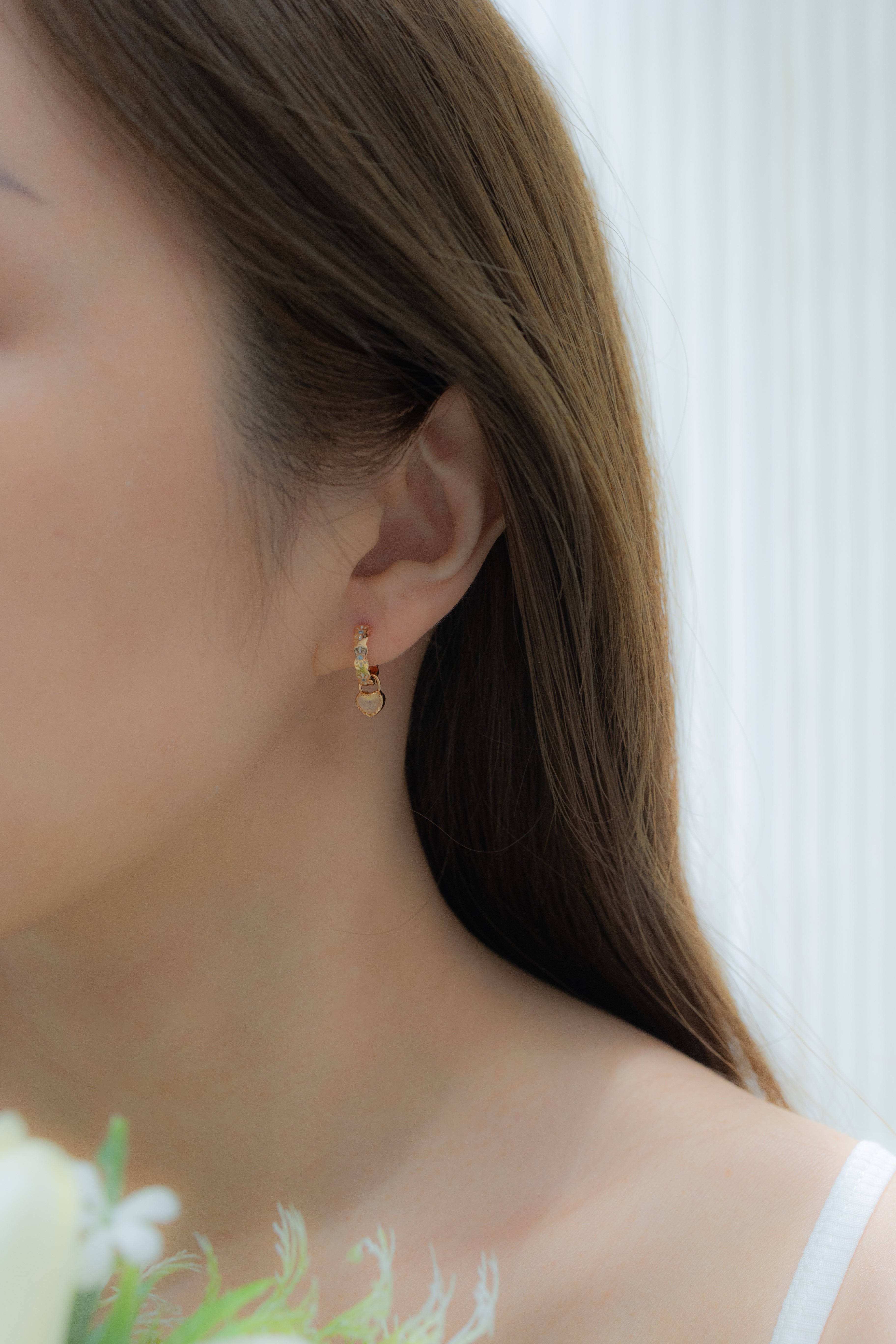 THE SCALLOP HOOPS WITH MINI LOVE LOCK EARRINGS - MOONSTONE