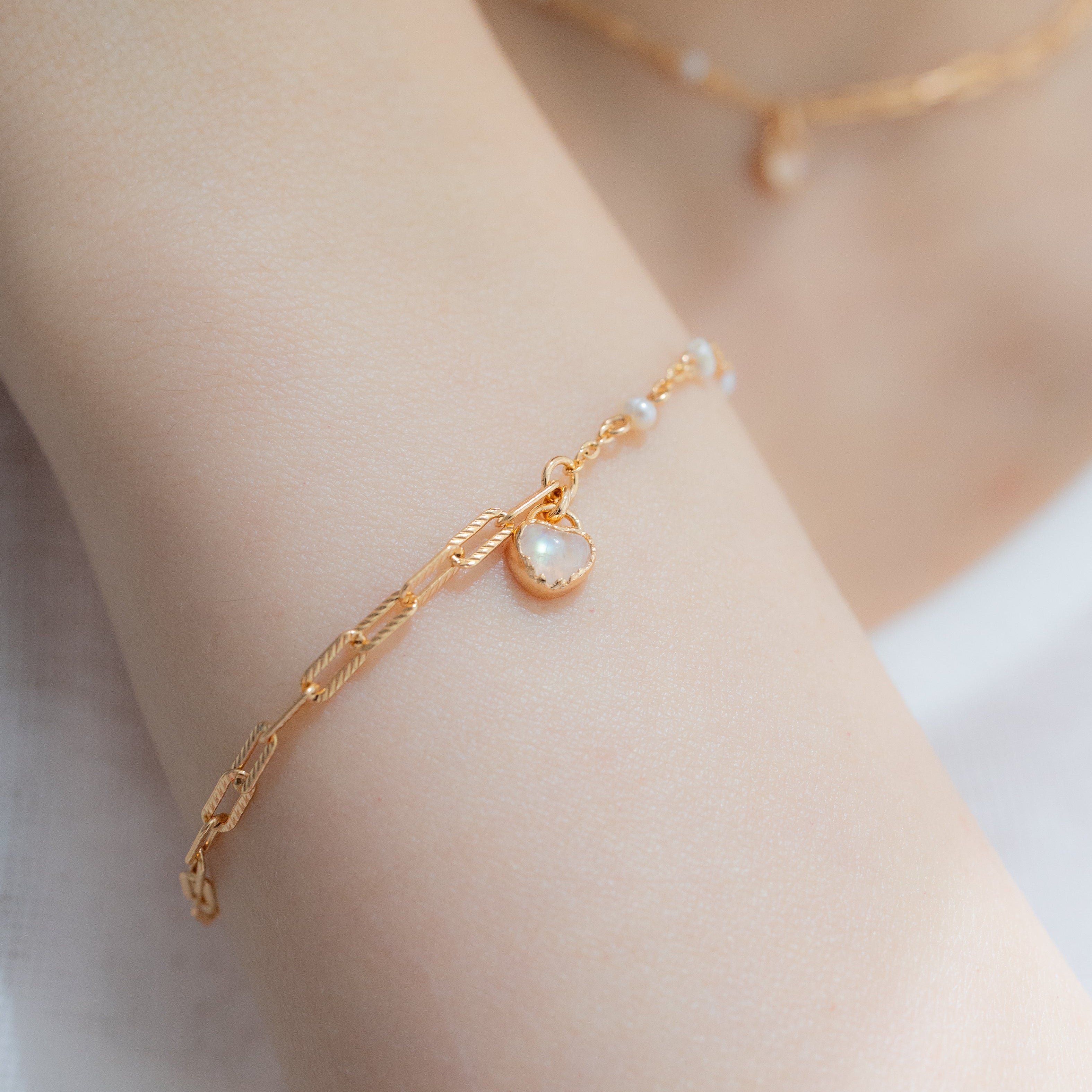 MINI LOVE LOCK BRACELET - MOONSTONE & PEARLS