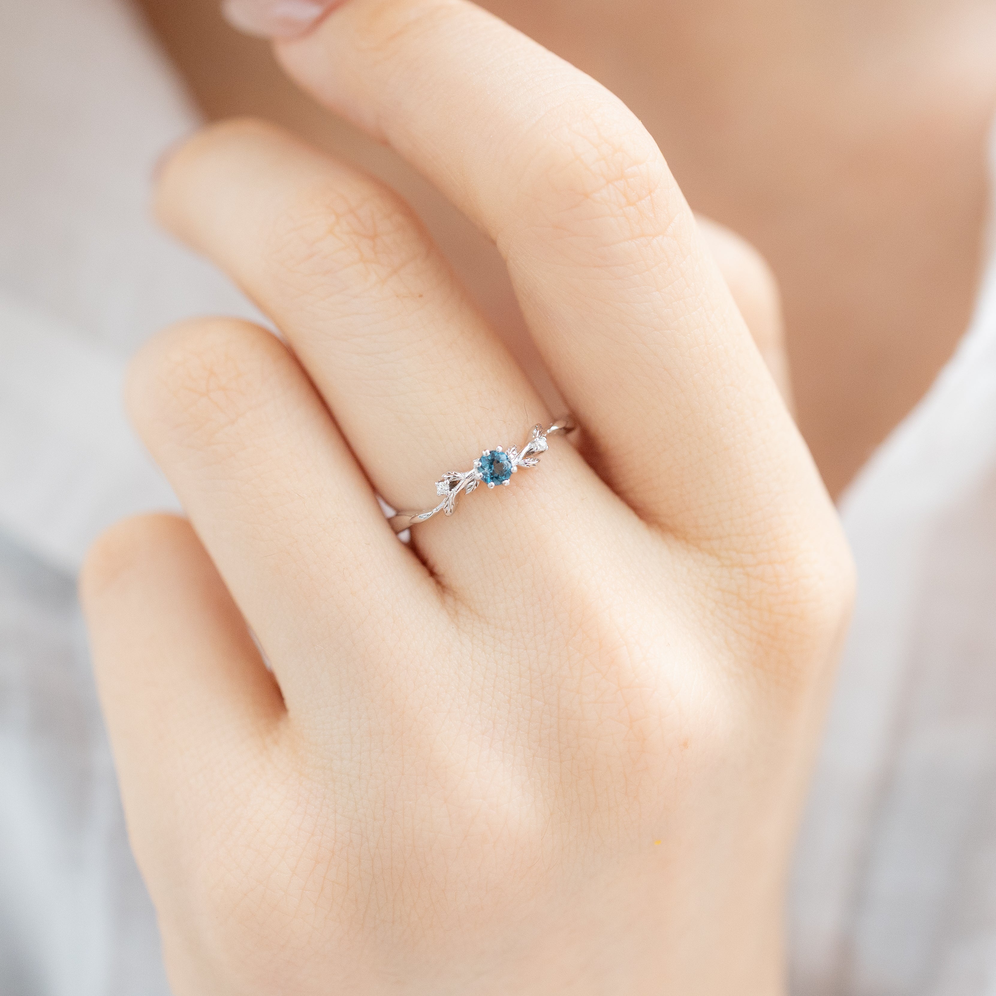 CHLOE DAINTY GARDEN SILVER RING - LONDON BLUE TOPAZ