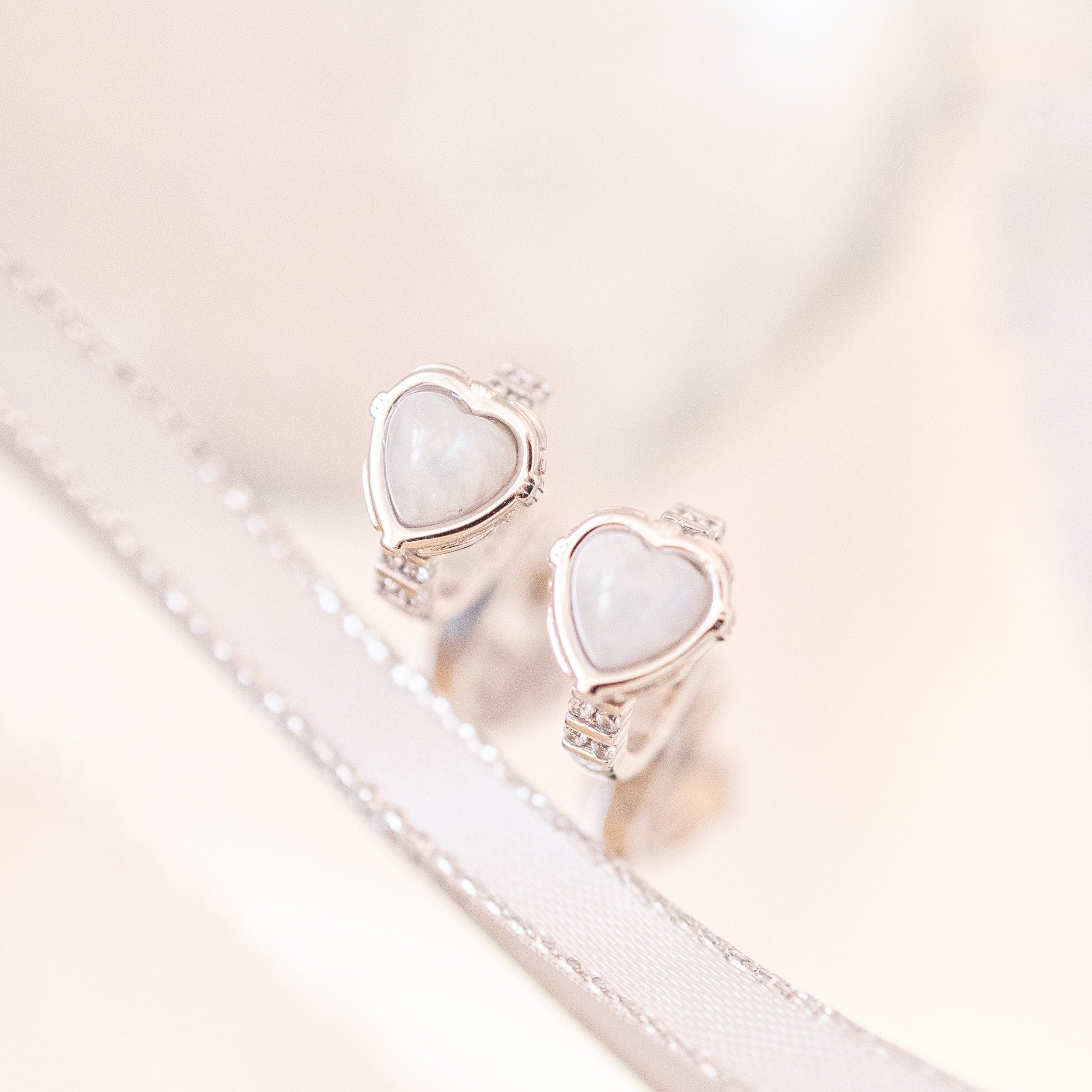 MINI HEART MOONSTONE SILVER HUGGIES EARRINGS