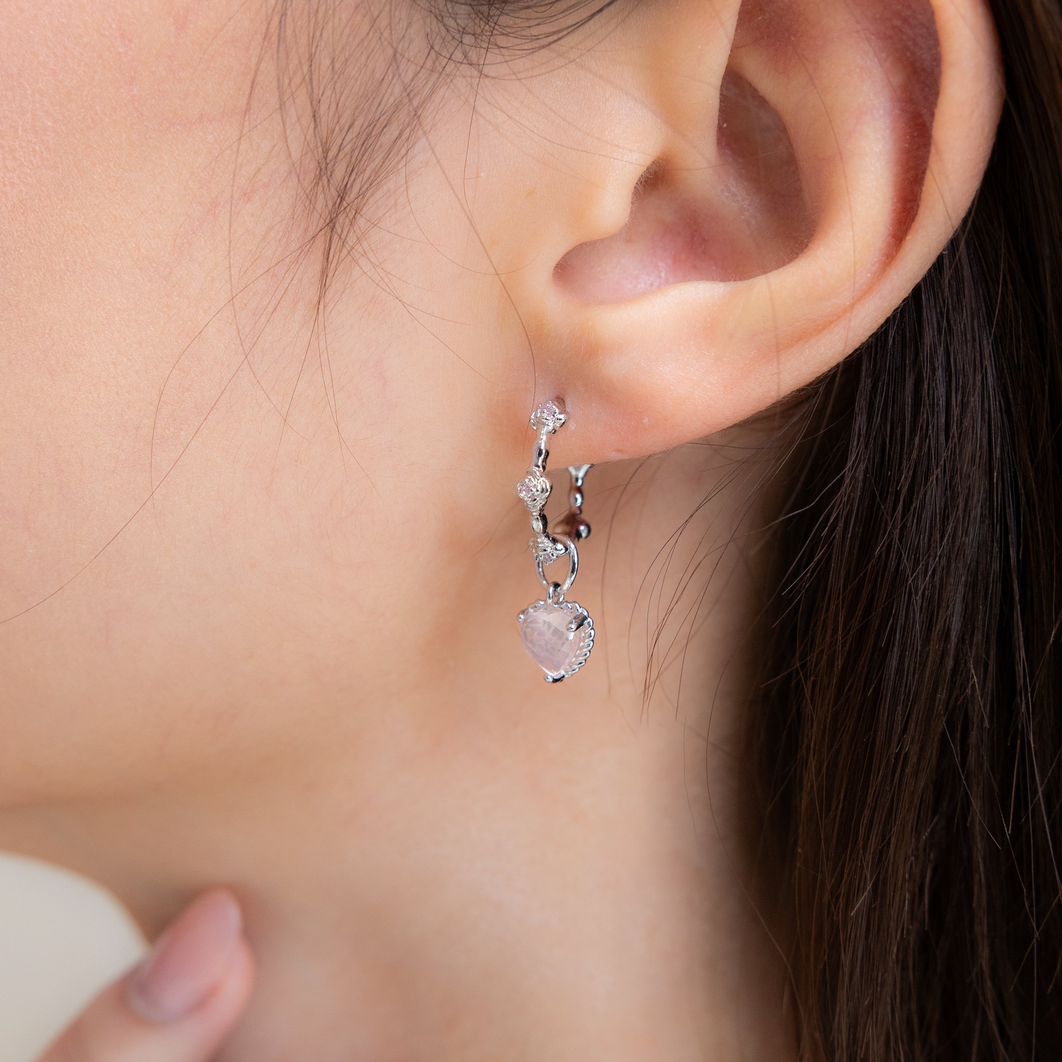 HEARTBEAT PINK ROSE SILVER EAR HOOP - ROSE QUARTZ