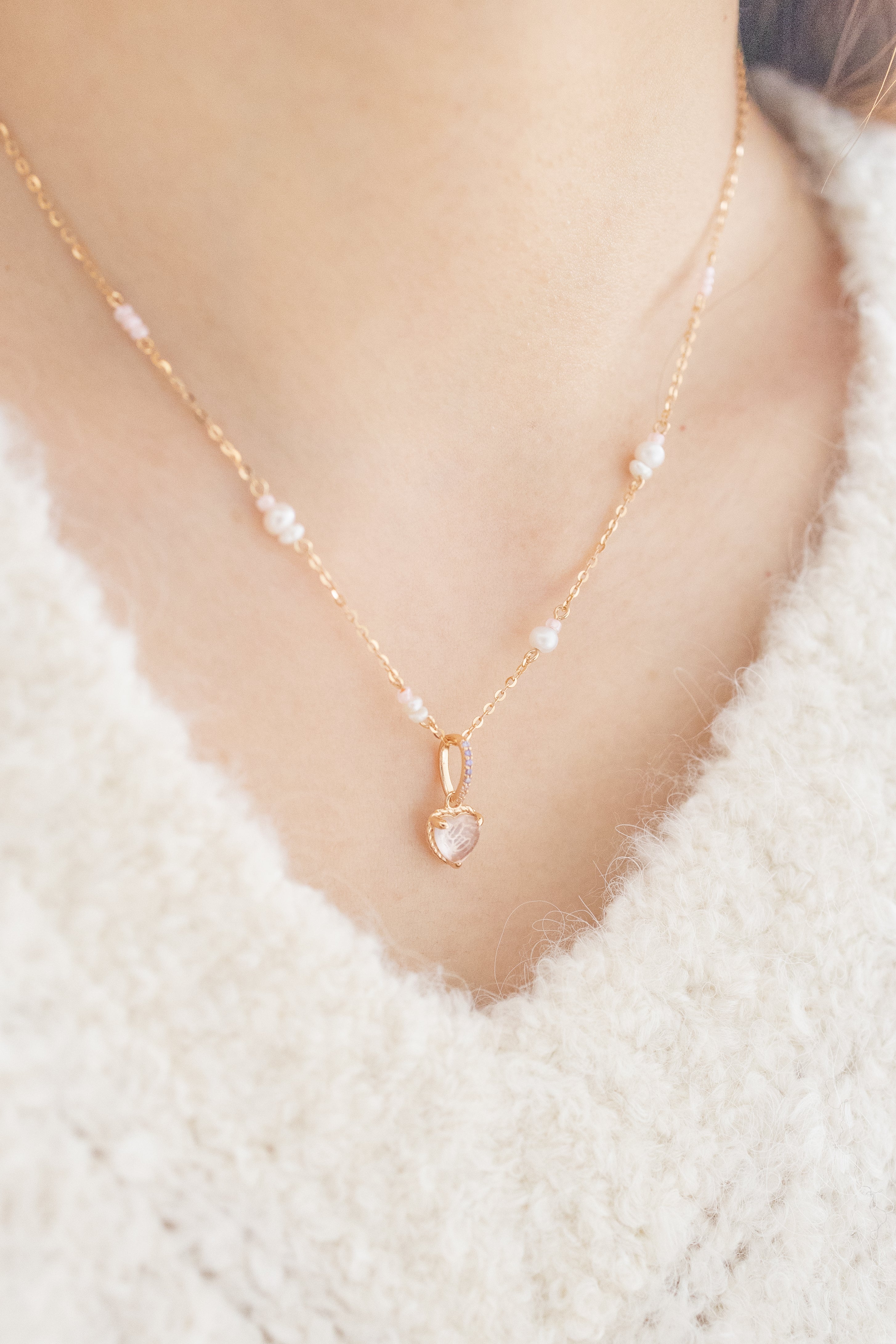 HEARTBEAT BUBBLE NECKLACE - ROSE QUARTZ