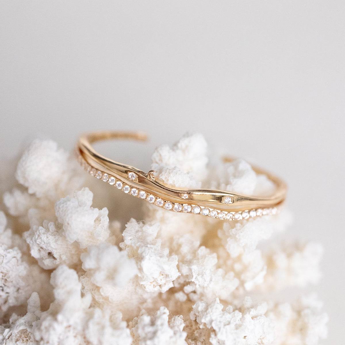 NIGHT MOUNTAIN BANGLE