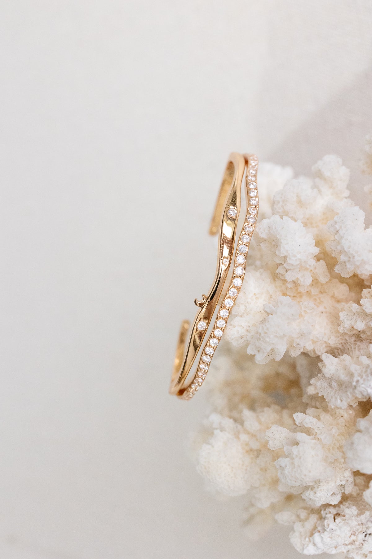 NIGHT MOUNTAIN BANGLE
