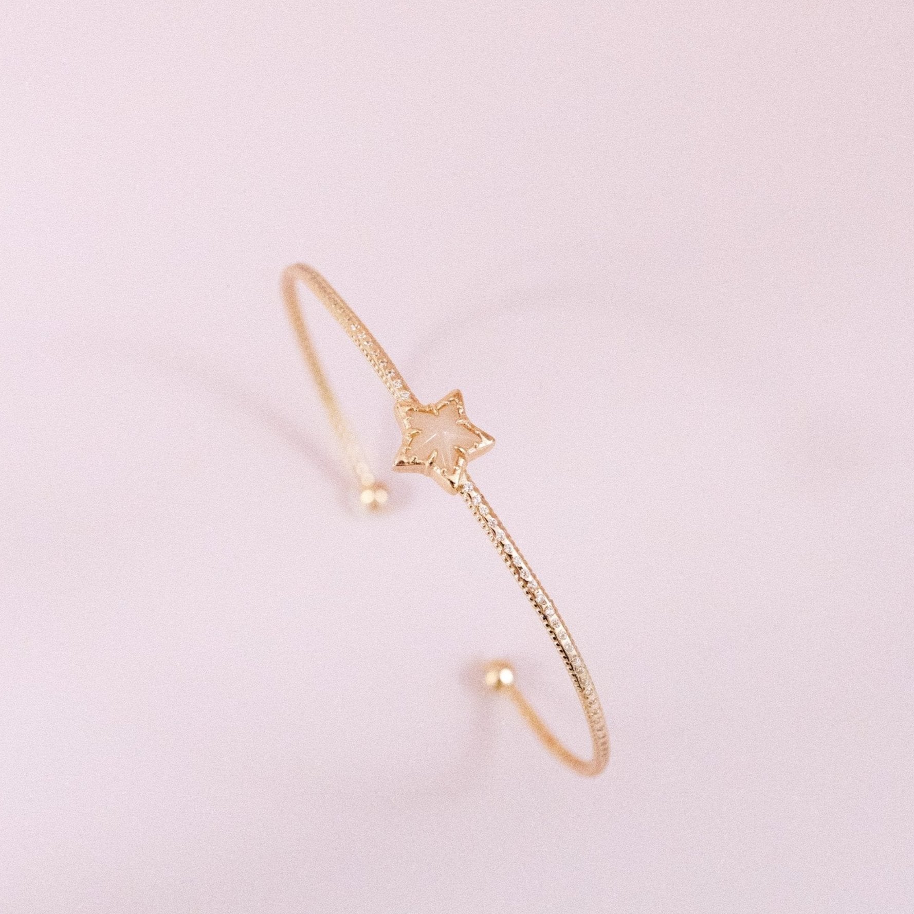 TWINKLING CHARM BANGLE BRACELET - ROSE QUARTZ