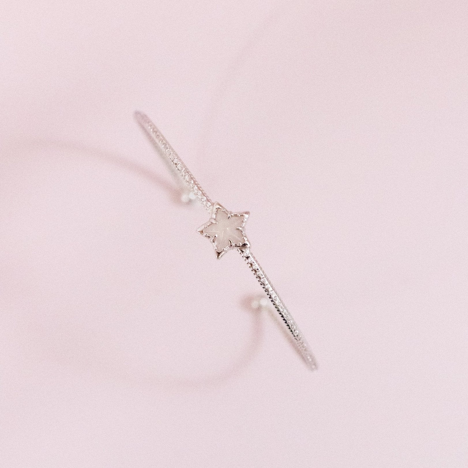 TWINKLING CHARM SILVER BANGLE BRACELET - ROSE QUARTZ