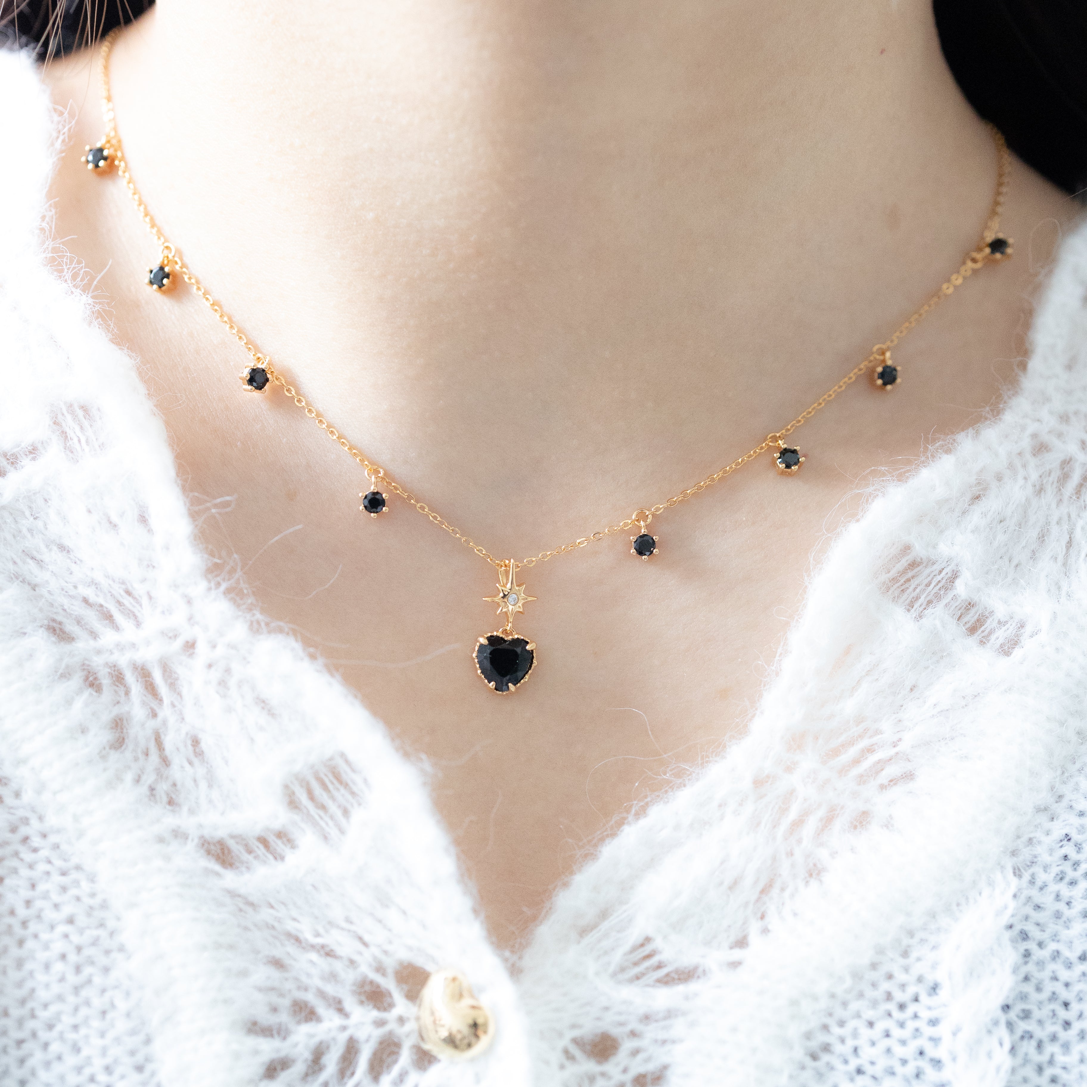POSH TWINKLE NECKLACE - OBSIDIAN
