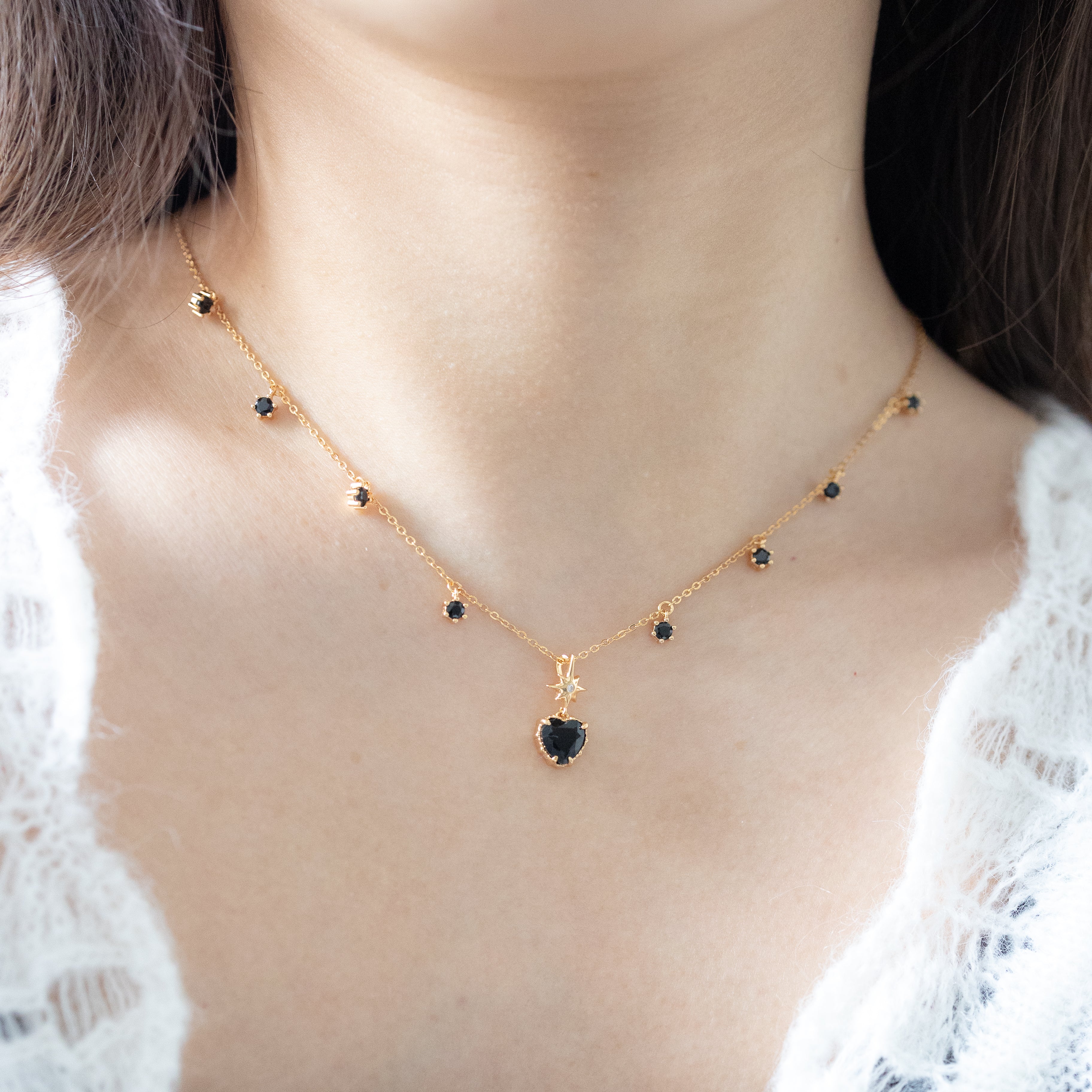POSH TWINKLE NECKLACE - OBSIDIAN