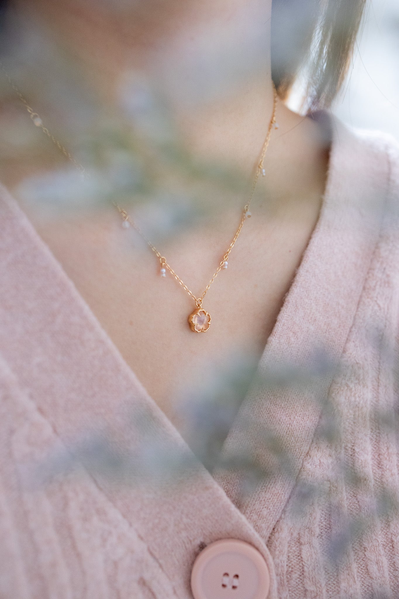 SAKURA BLOSSOM NECKLACE - ROSE QAURTZ