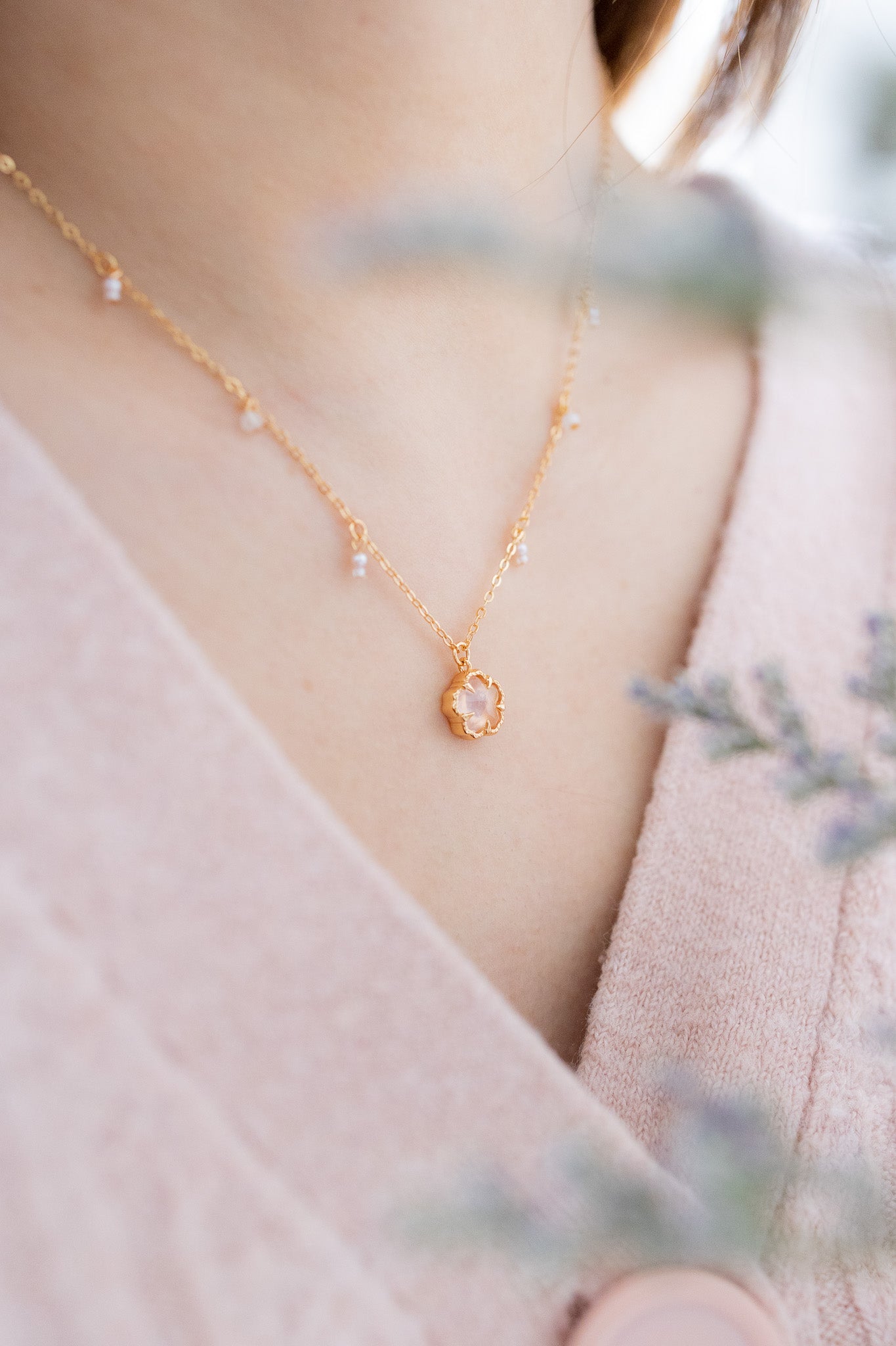 SAKURA BLOSSOM NECKLACE - ROSE QAURTZ
