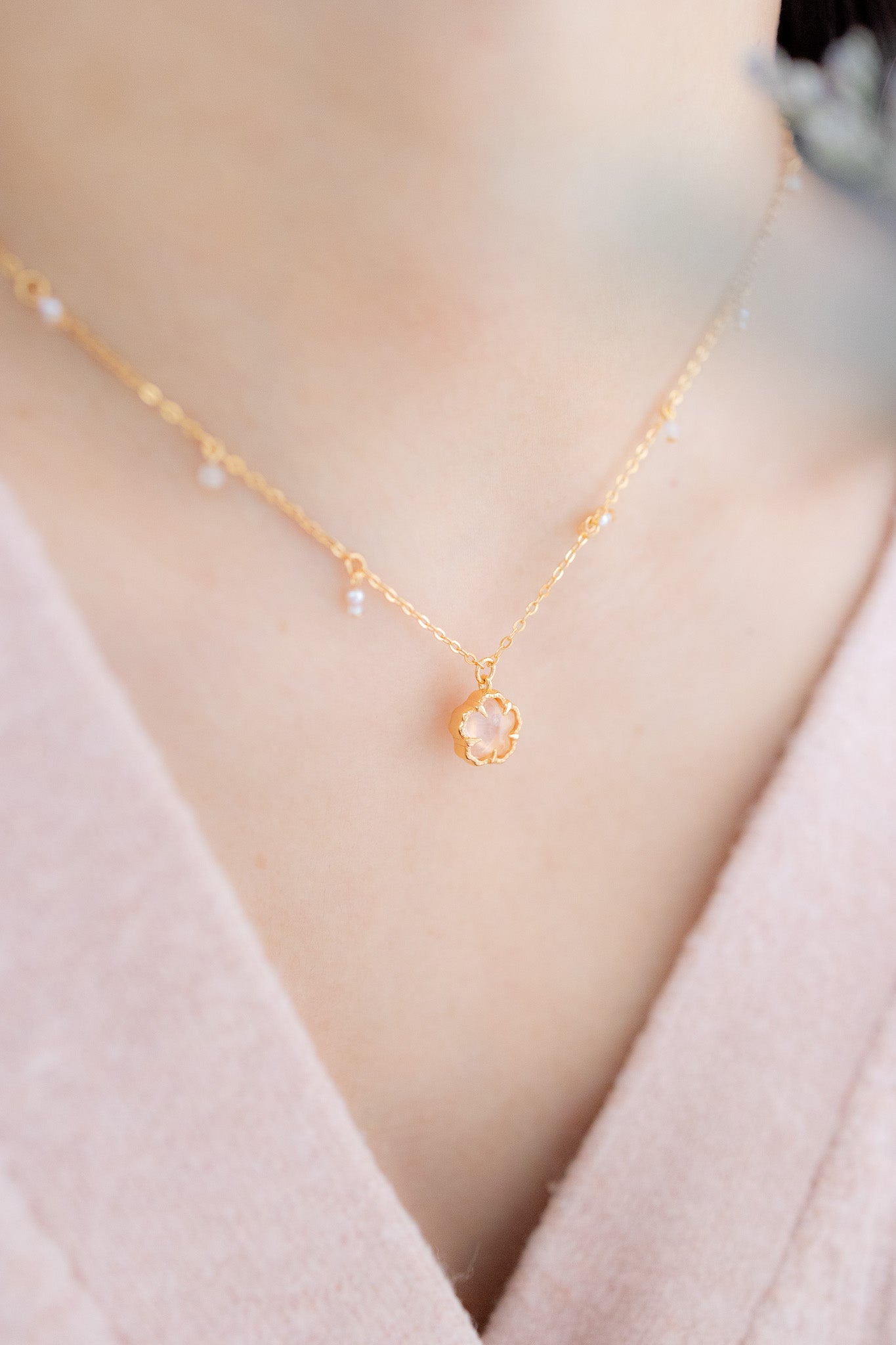 SAKURA BLOSSOM NECKLACE - ROSE QAURTZ