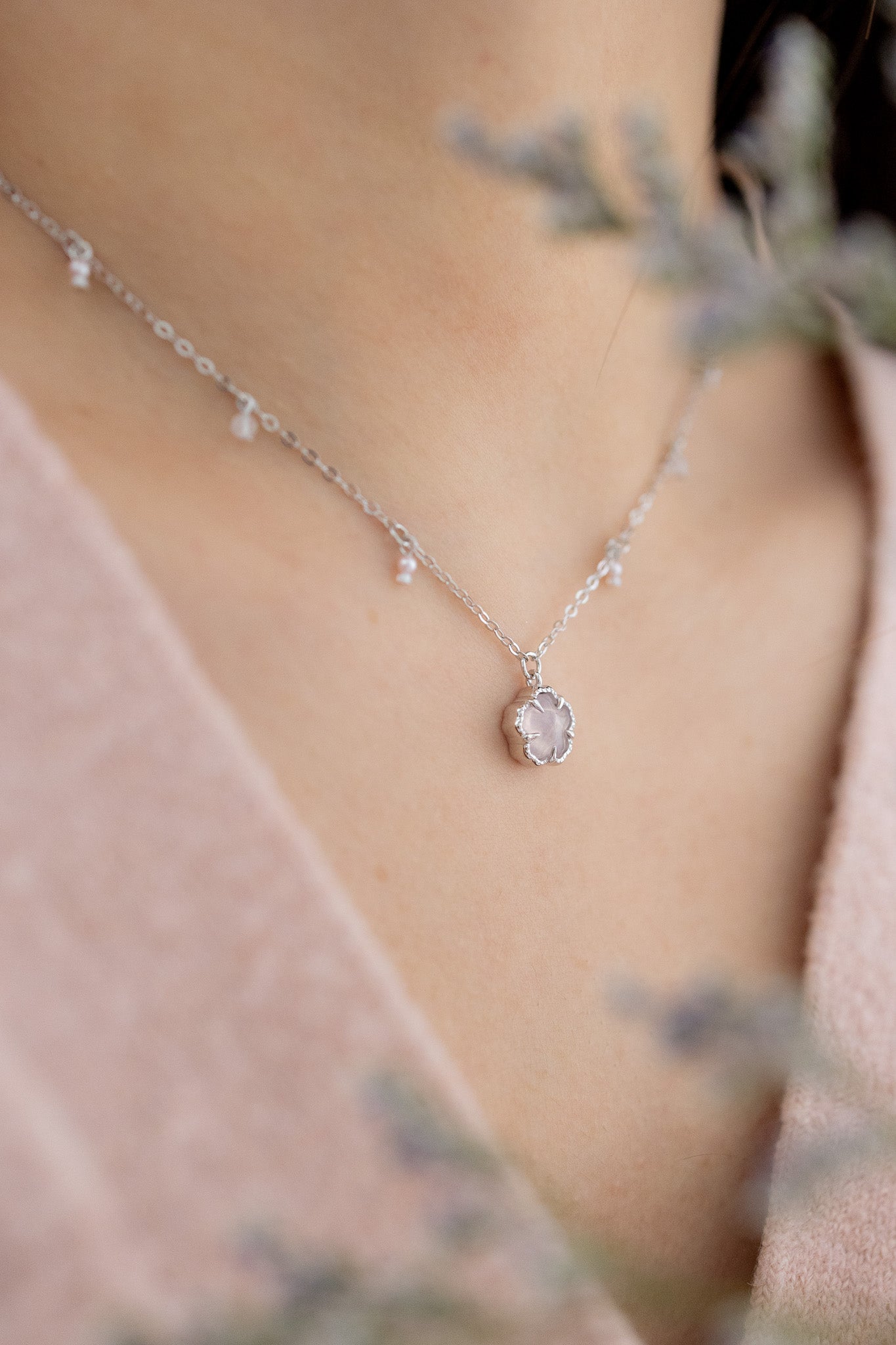 SAKURA BLOSSOM SILVER NECKLACE - ROSE QAURTZ