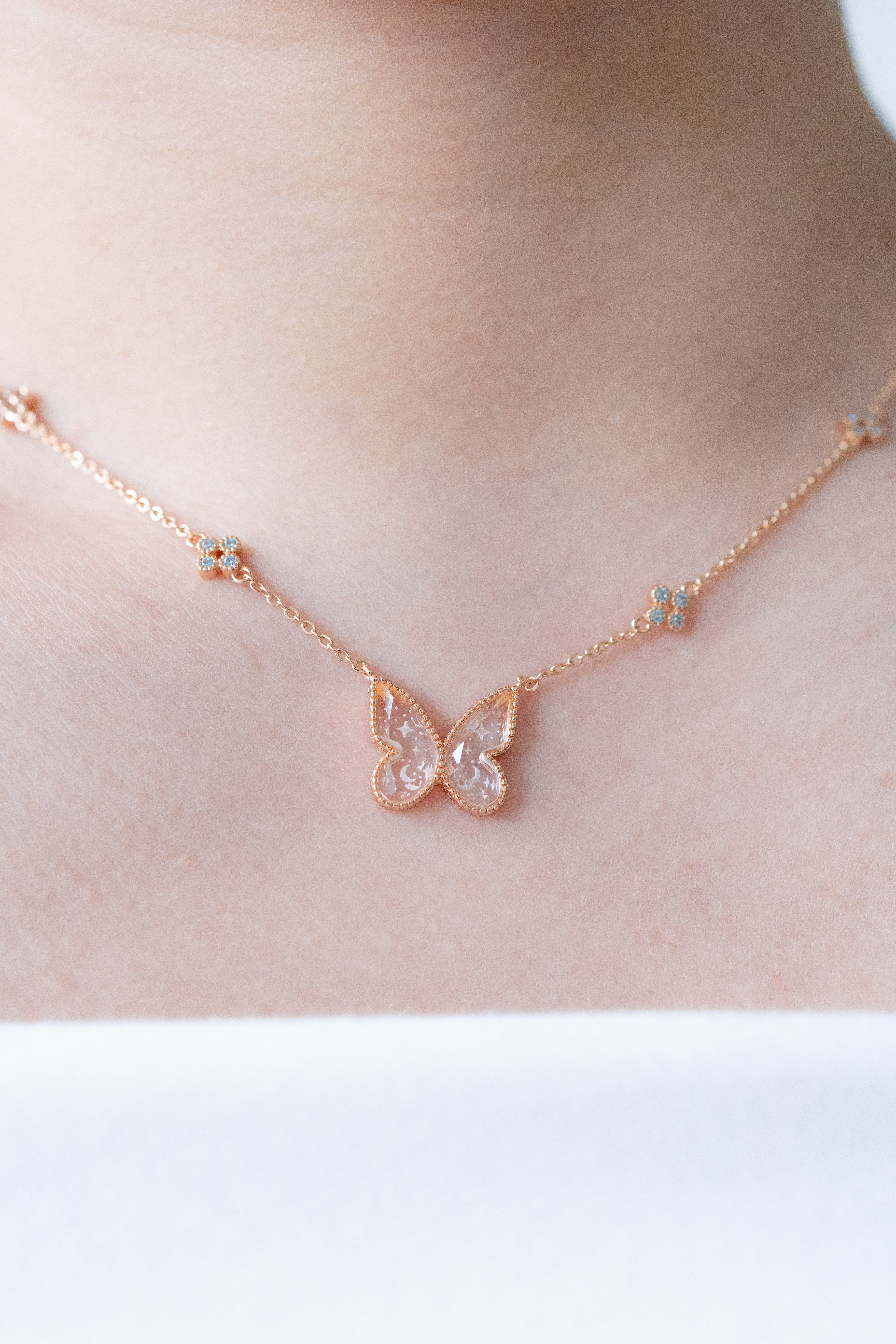 BUTTERFLY GARDEN NECKLACE