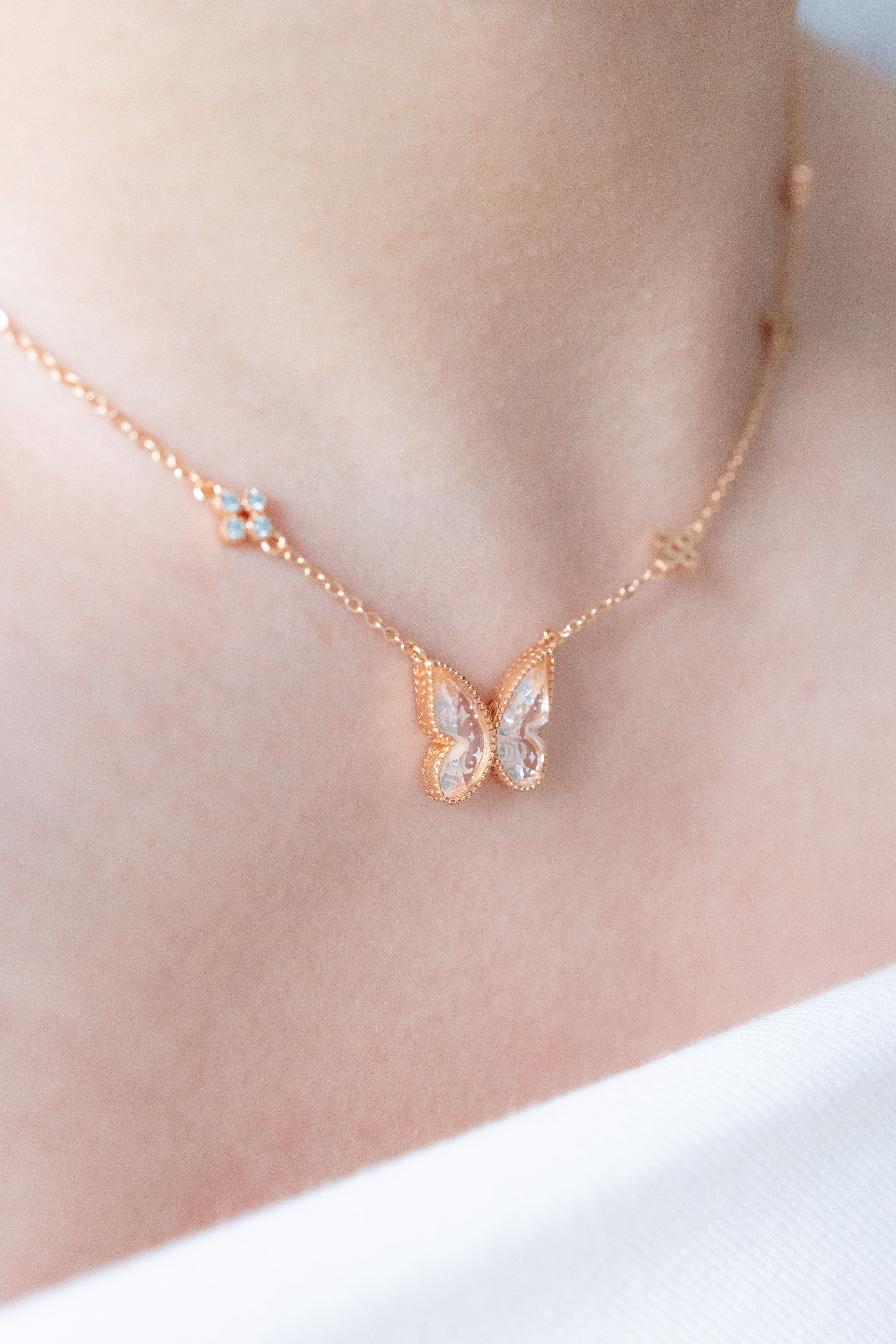BUTTERFLY GARDEN NECKLACE