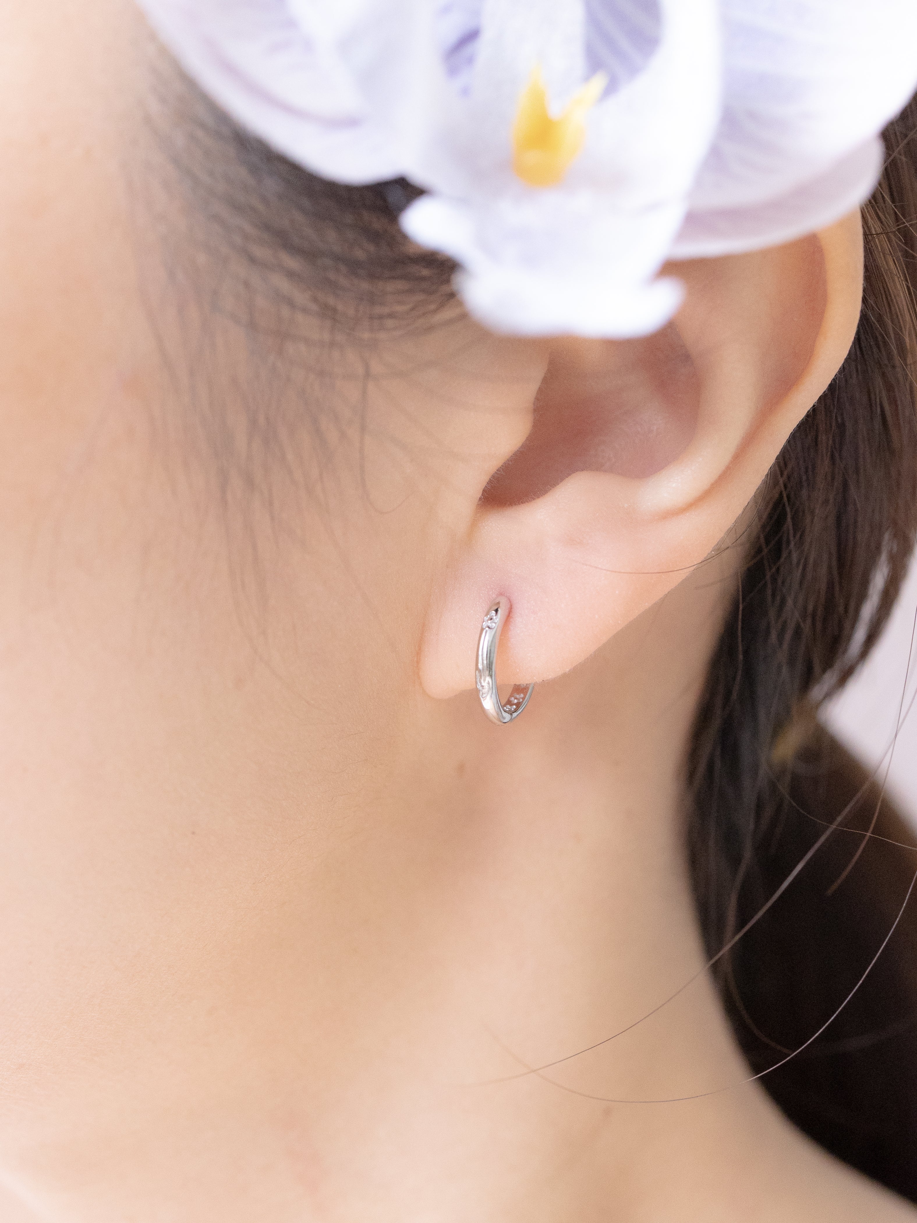 BUTTERFLY GARDEN SILVER EARRINGS