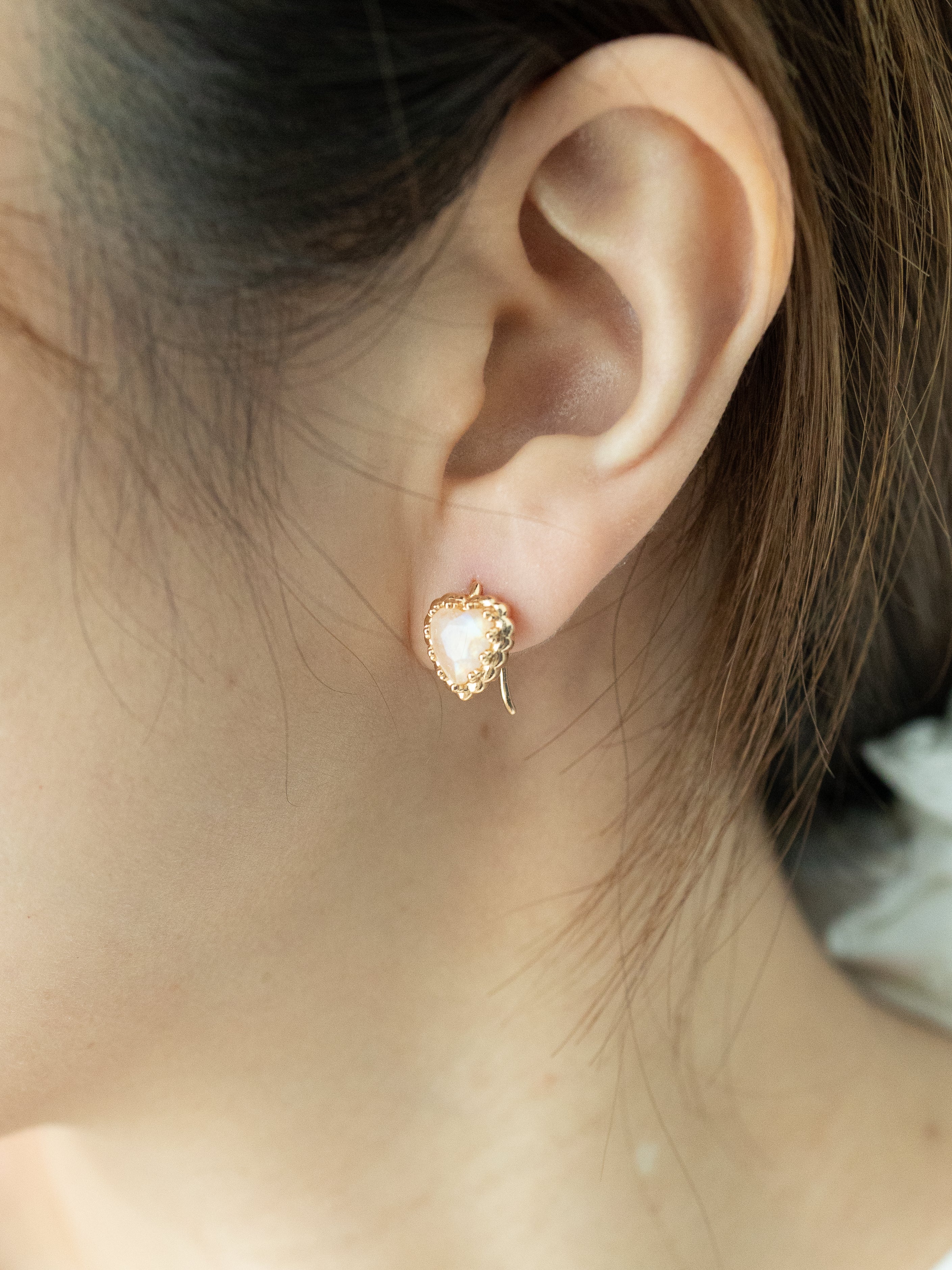 (FIRST DRAFT) TWIN SOULS HEART EARRINGS - MOONSTONE