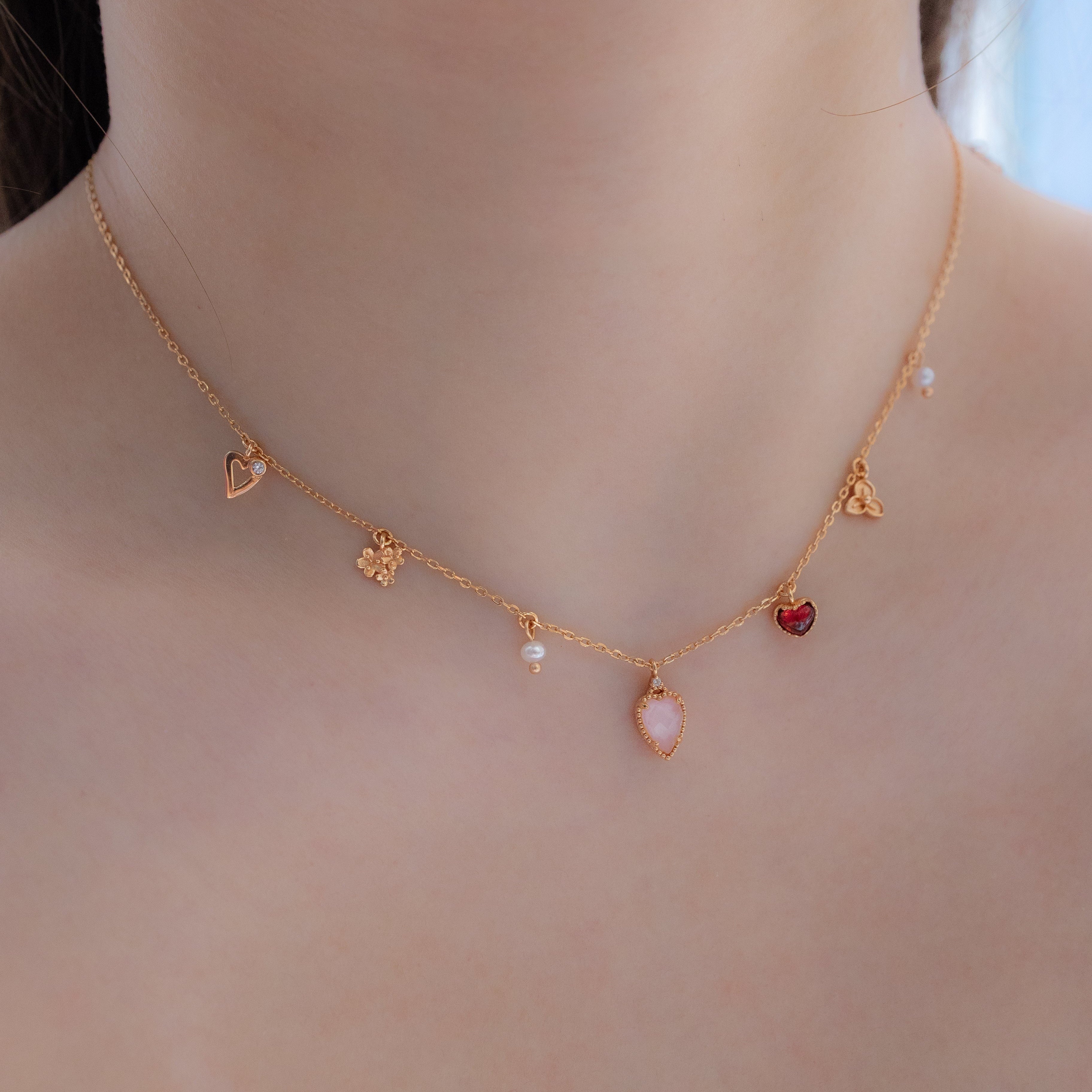 DEAR LOVE GARDEN NECKLACE