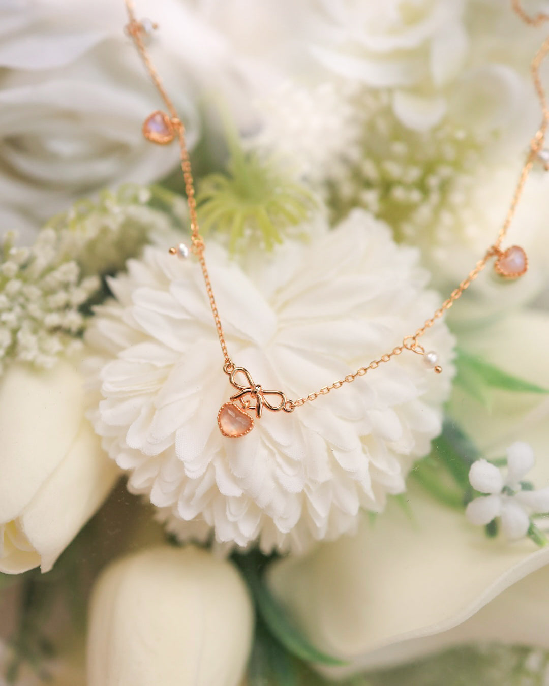 SWEETHEART RIBBON NECKLACE - MOONSTONE