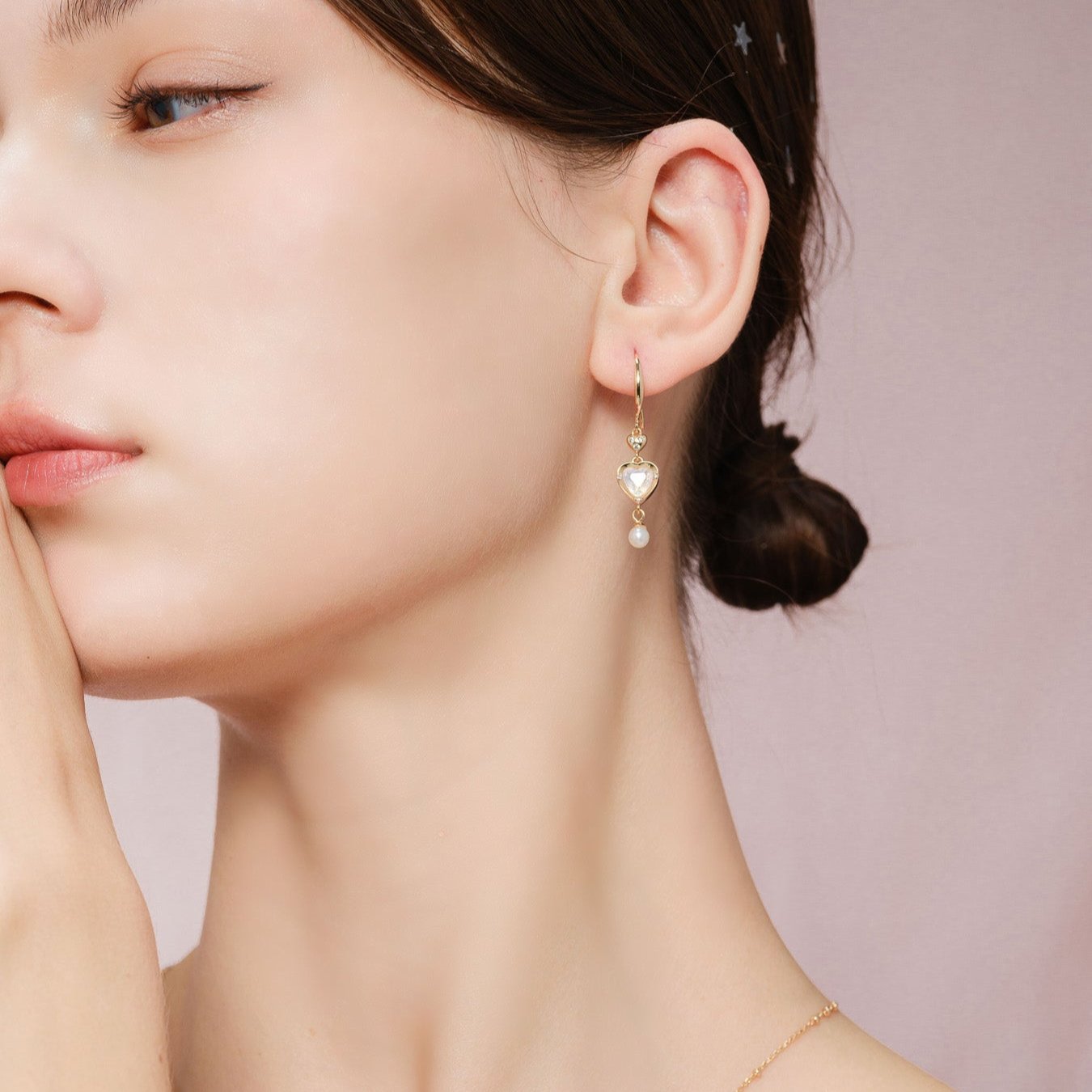 LOVER'S SNOWFALL EARRINGS - MOONSTONE