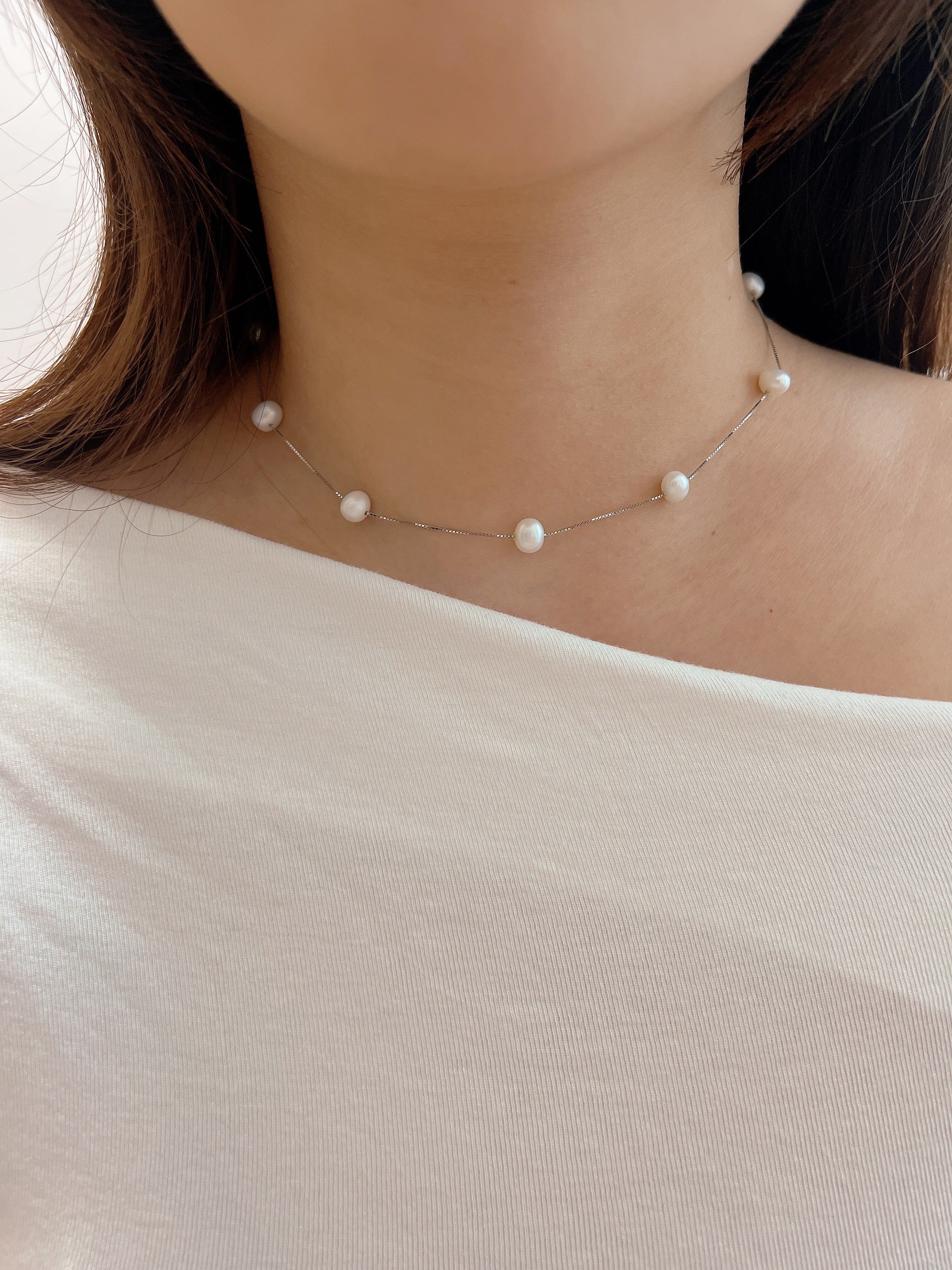 (HIDDEN DESIGNS) PEARL SILVER NECKLACE
