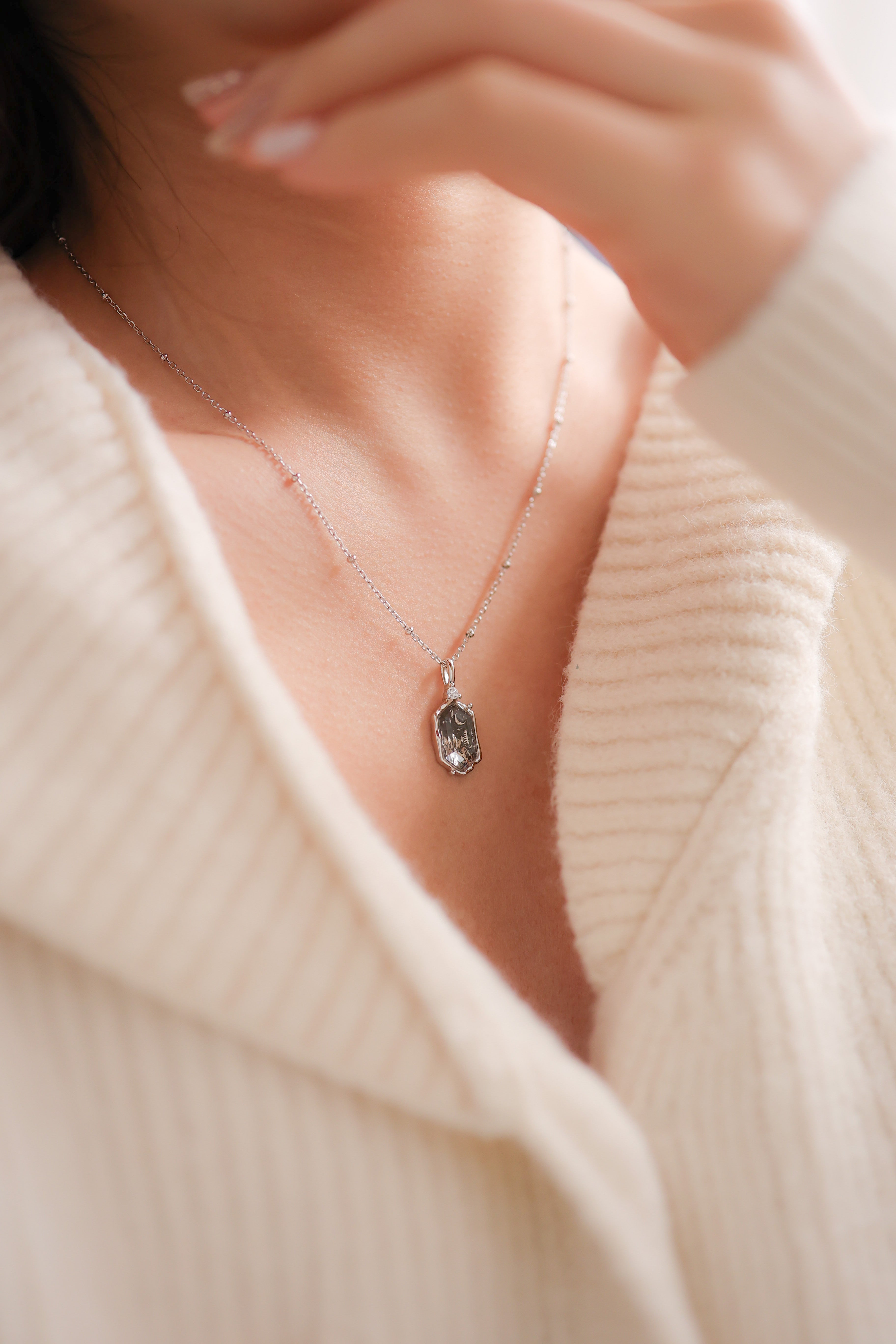 THE MID NIGHT STORY TELLER SILVER NECKLACE