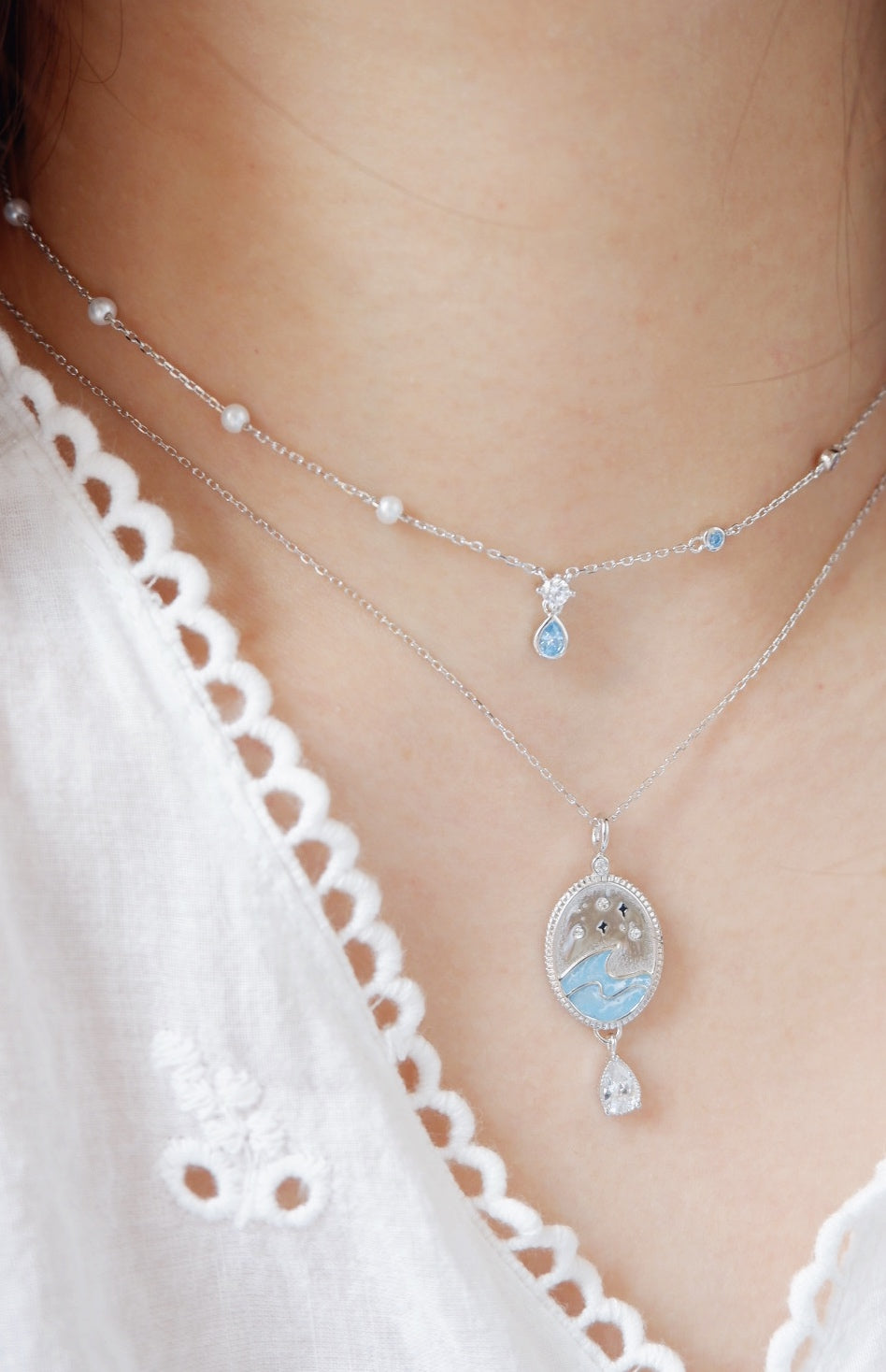 LILY GEMSTONE ADJUSTABLE SILVER NECKLACE
