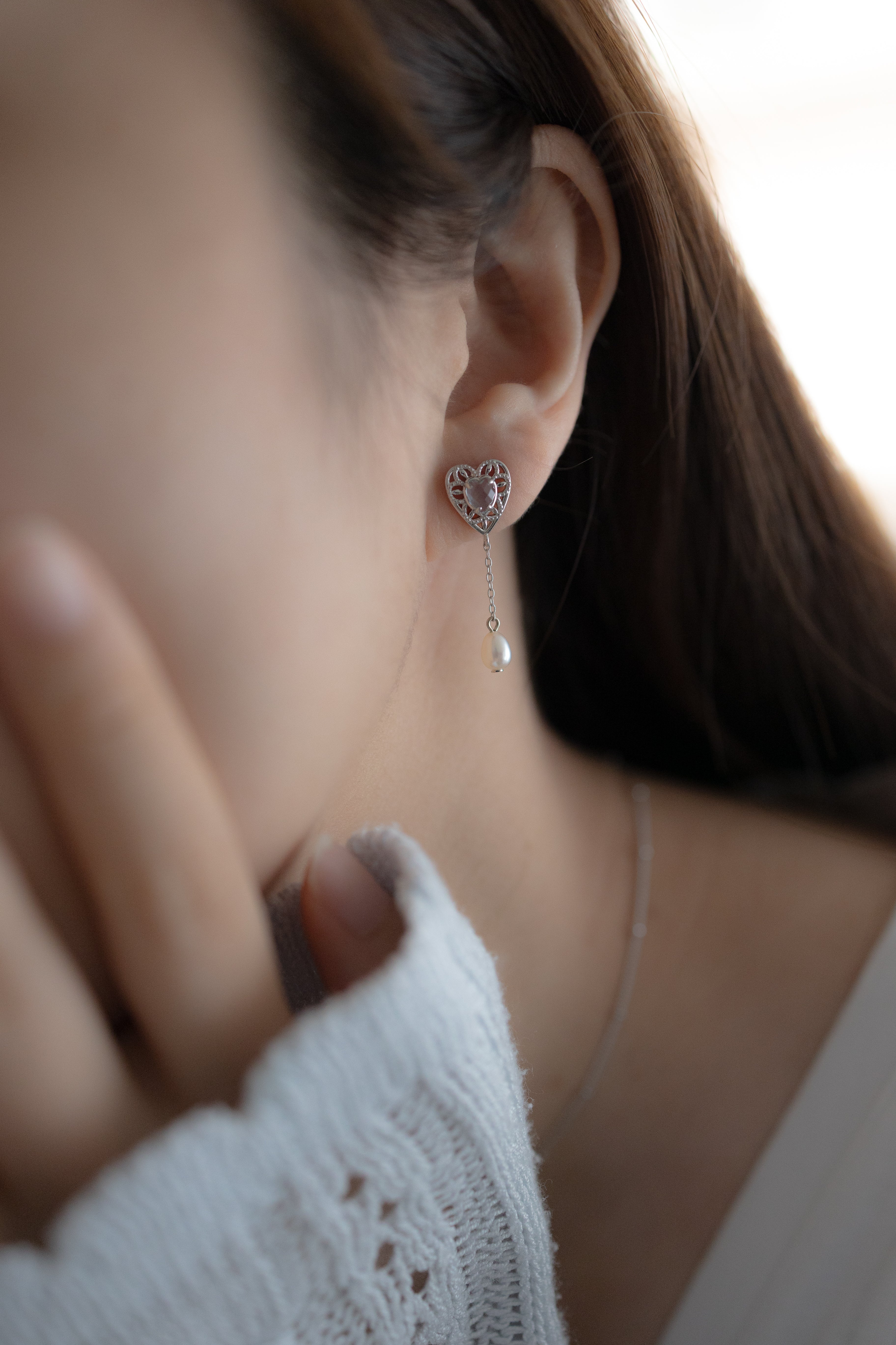 THE AQUA LACE HEART LONG SILVER EARRINGS