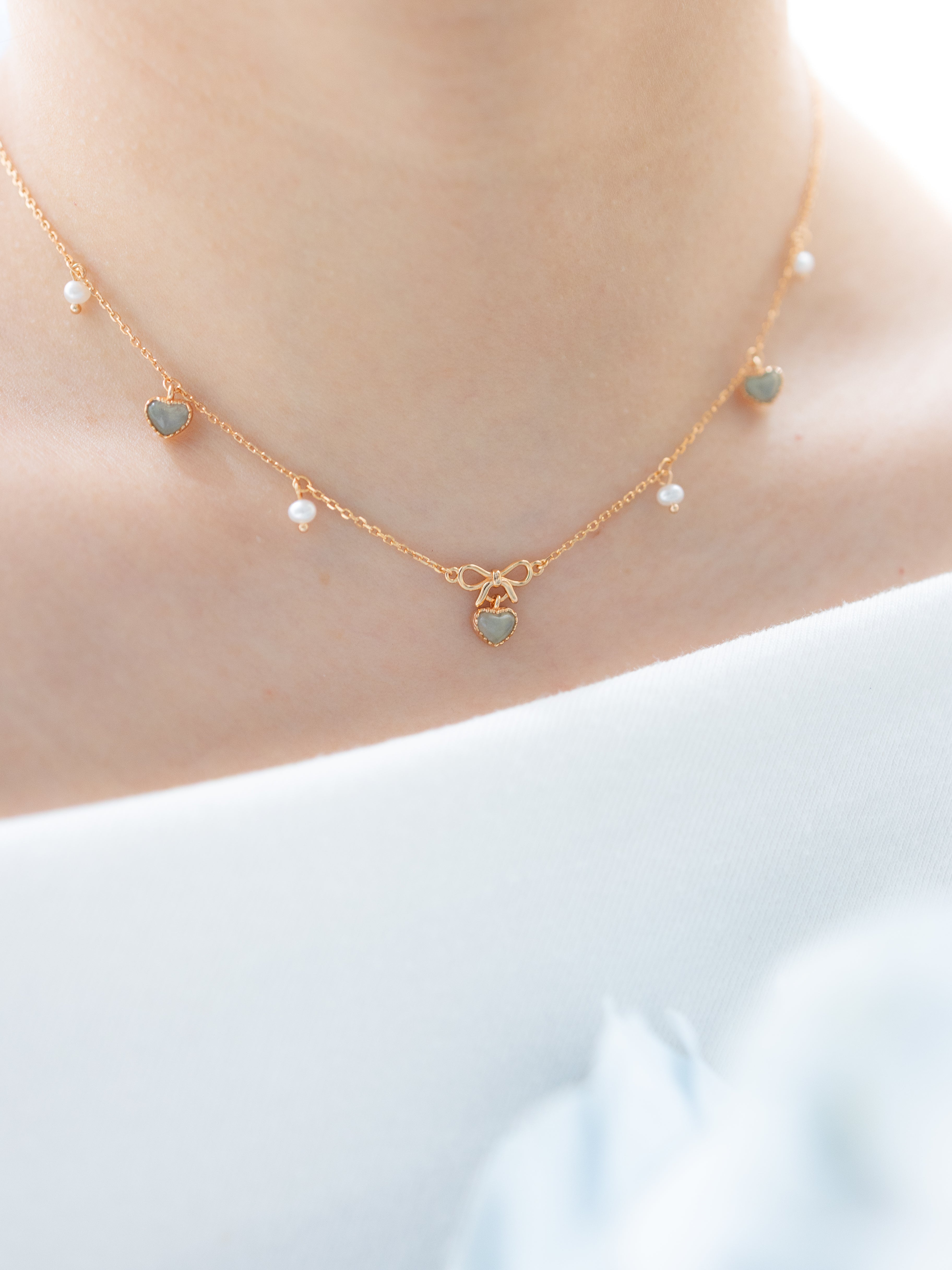 SWEETHEART RIBBON NECKLACE - AQUAMARINE