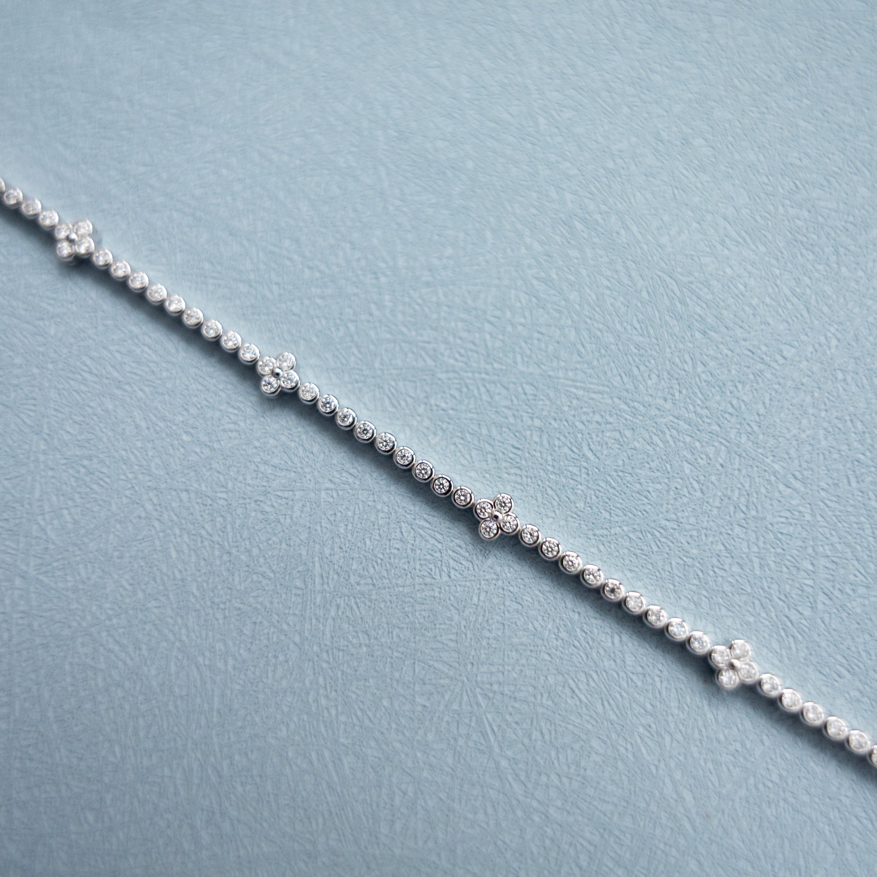 (PRE-ORDER) send out on 10th May | CLOVER LOVE SILVER TENNIS BRACELET