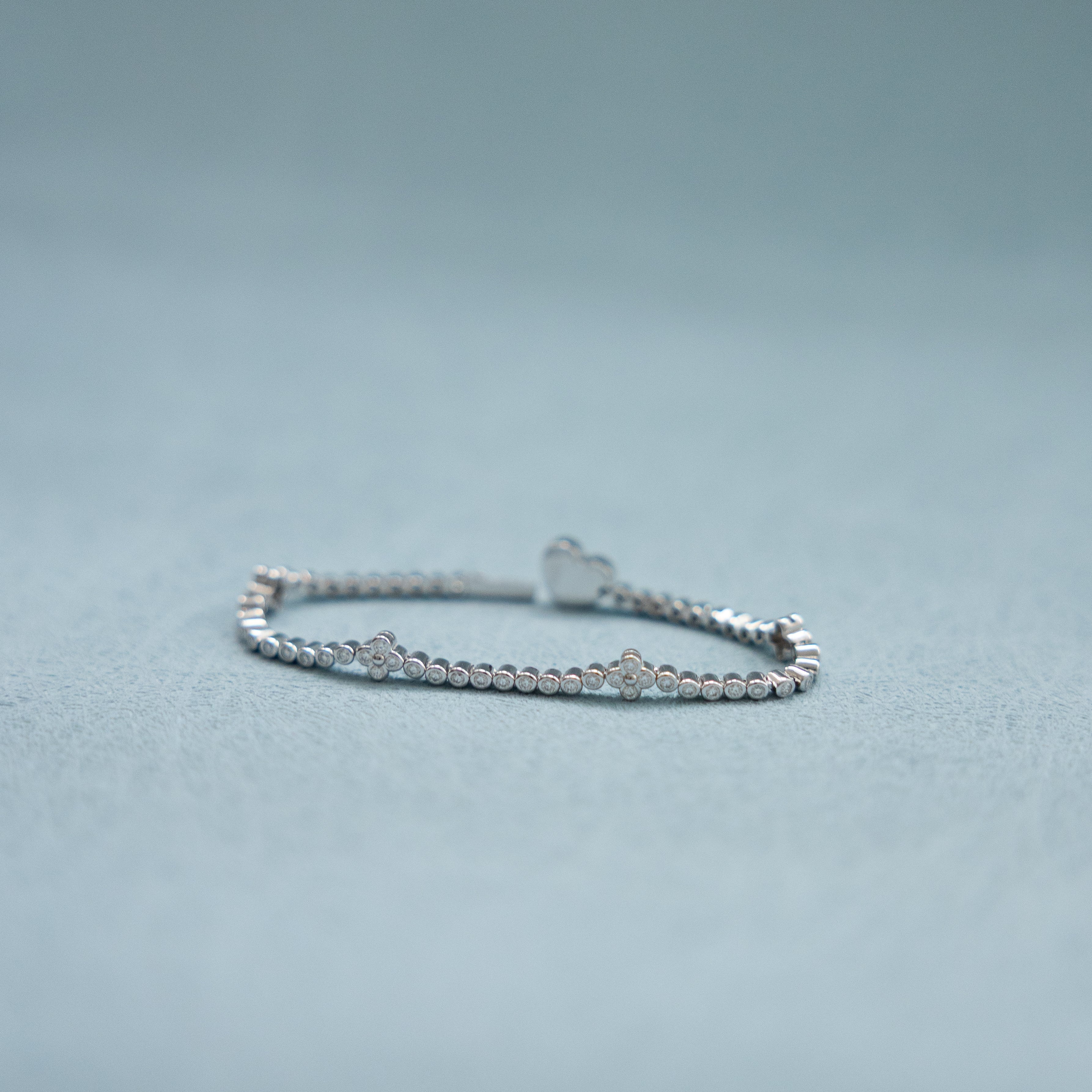 (PRE-ORDER) send out on 10th May | CLOVER LOVE SILVER TENNIS BRACELET