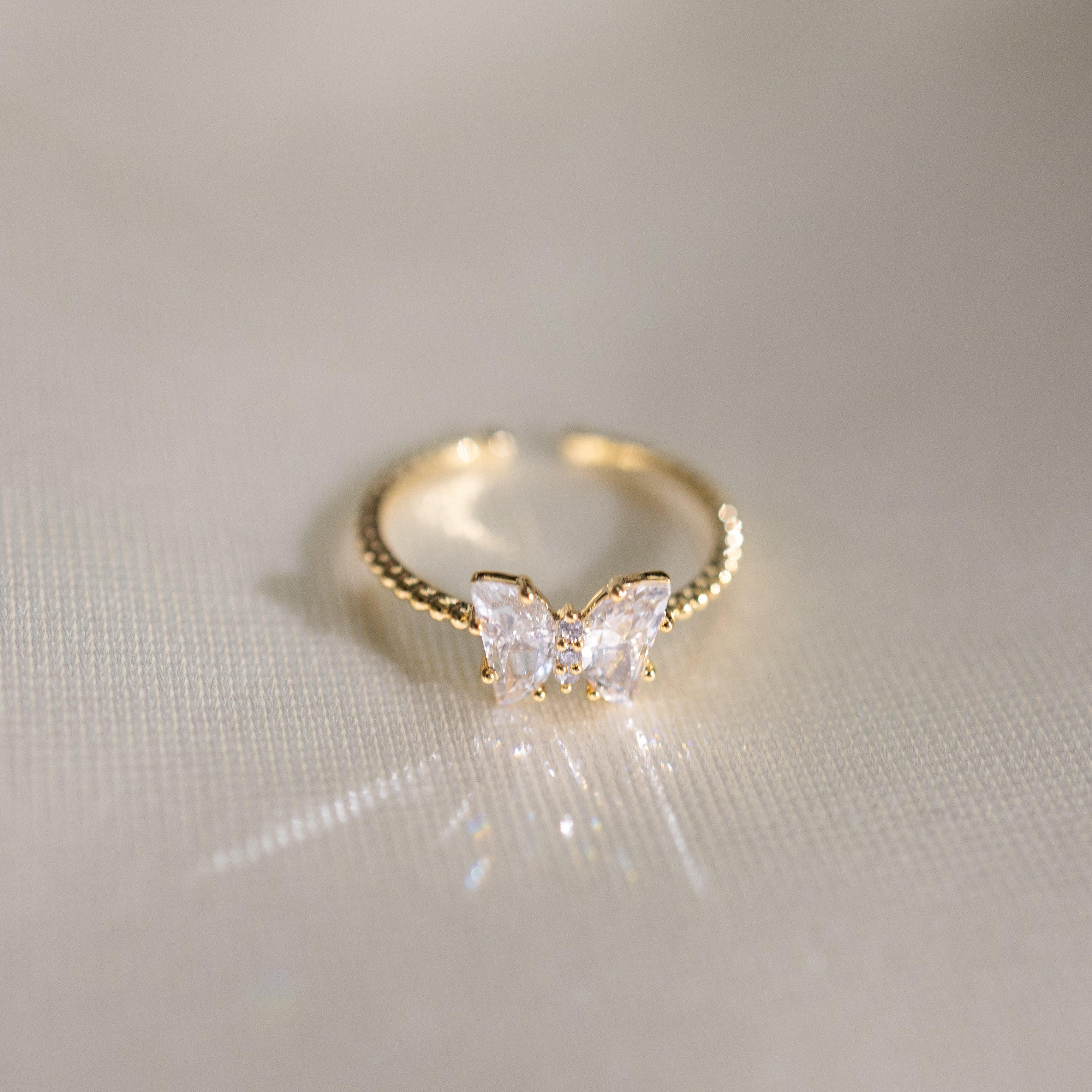 BUTTERFLY ADJUSTABLE RING