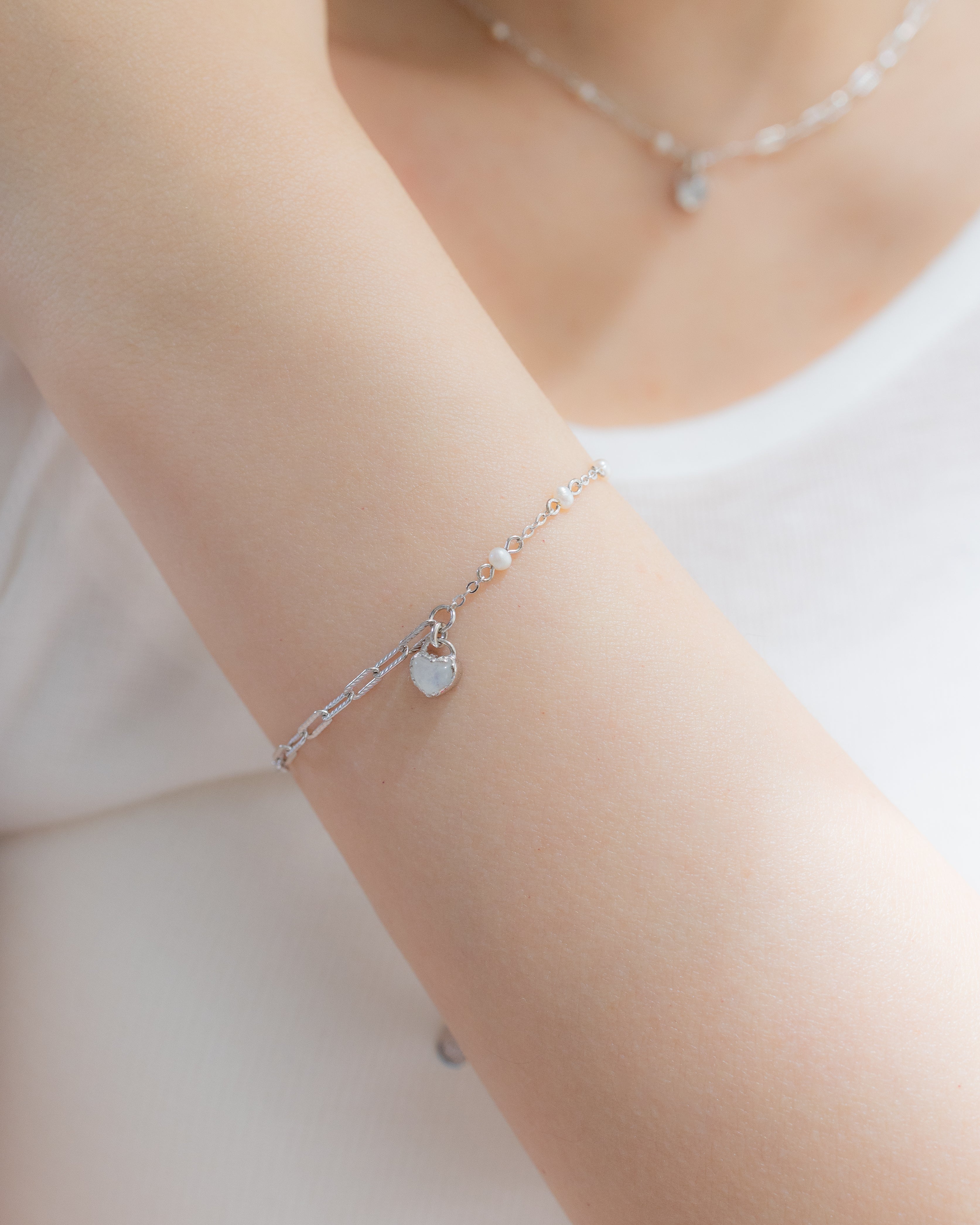 MINI LOVE LOCK SILVER BRACELET - MOONSTONE & PEARLS