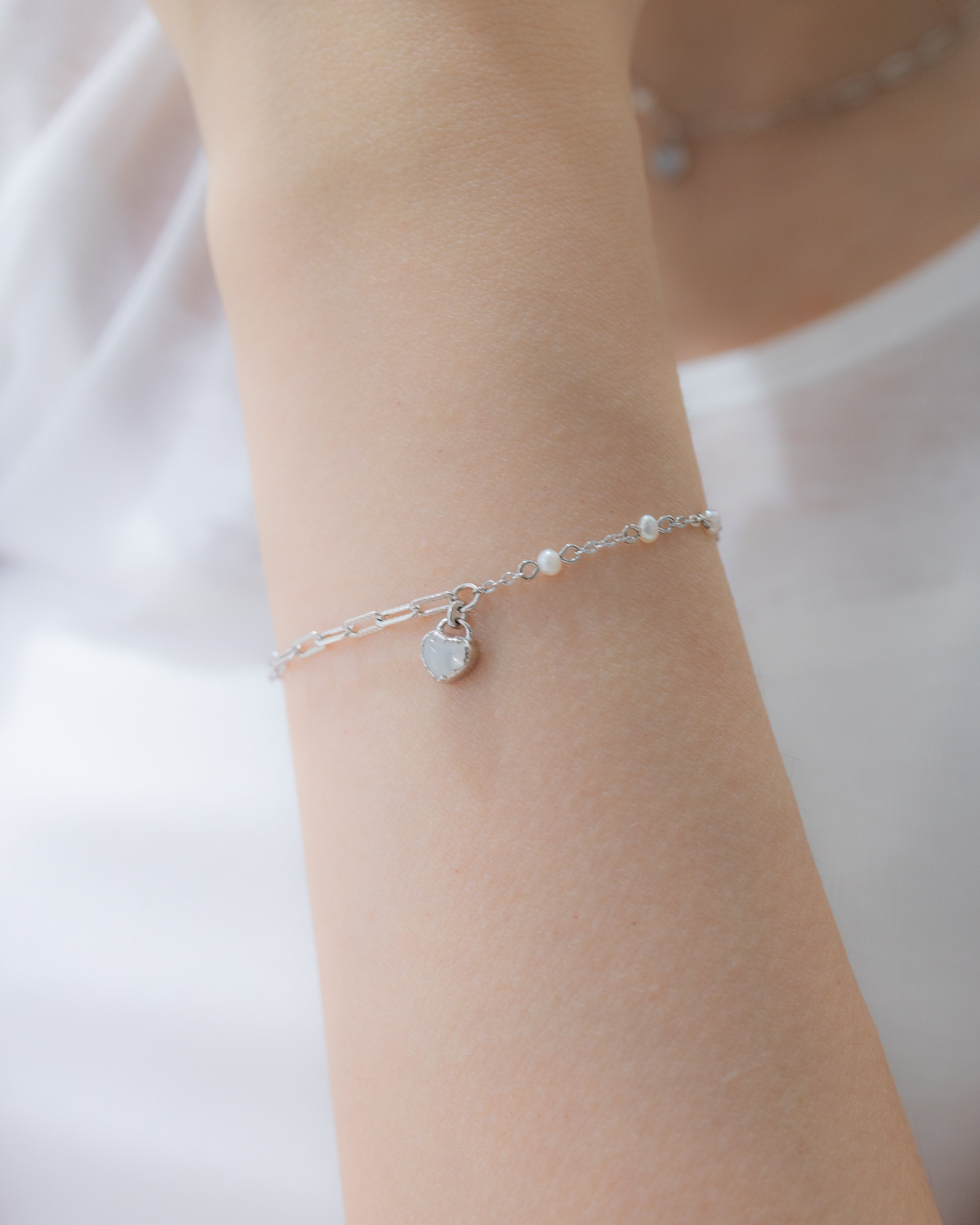 MINI LOVE LOCK SILVER BRACELET - MOONSTONE & PEARLS
