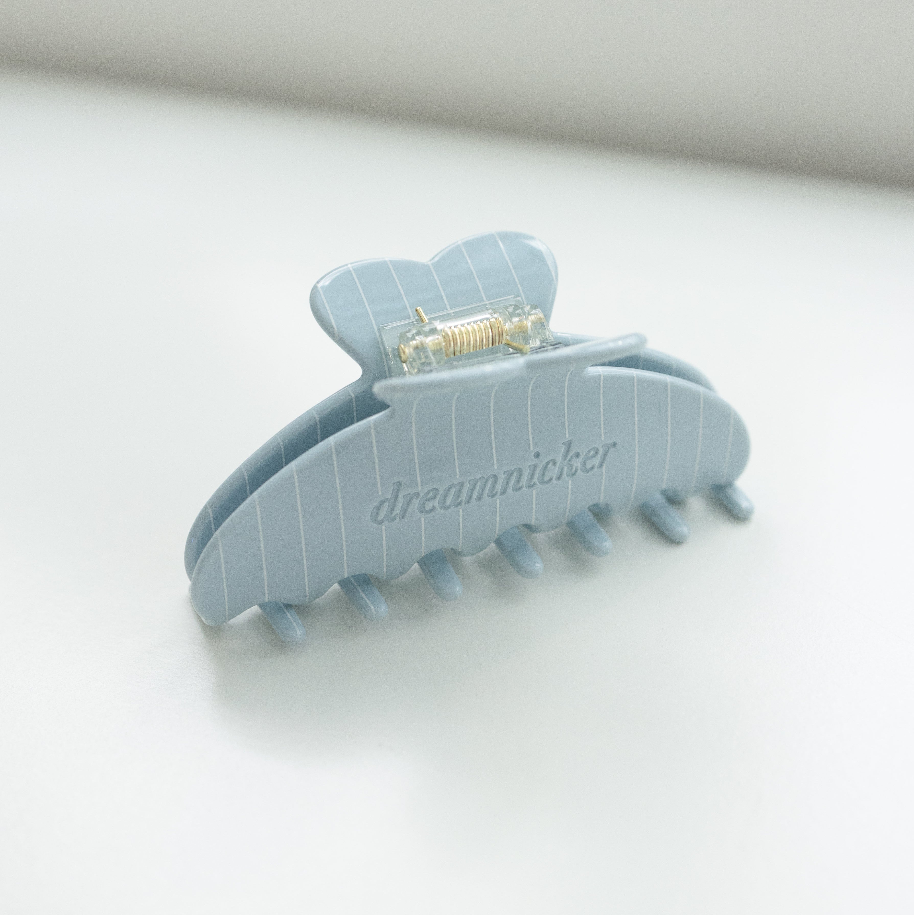 CASSIE BUTTERFLY VINTAGE HAIR CLAW