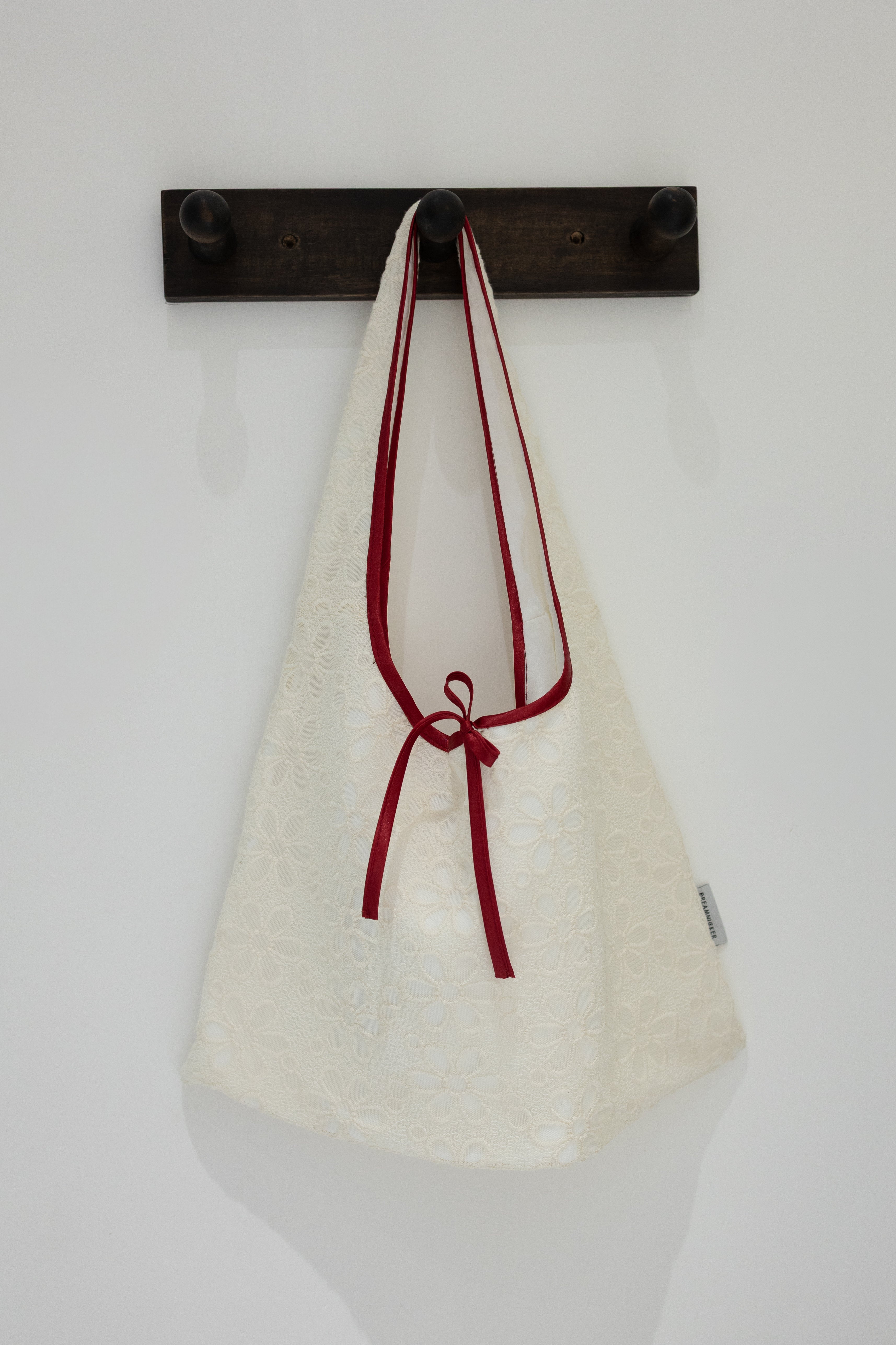 HANDMADE LACE SHOPPING BAG - BLACK