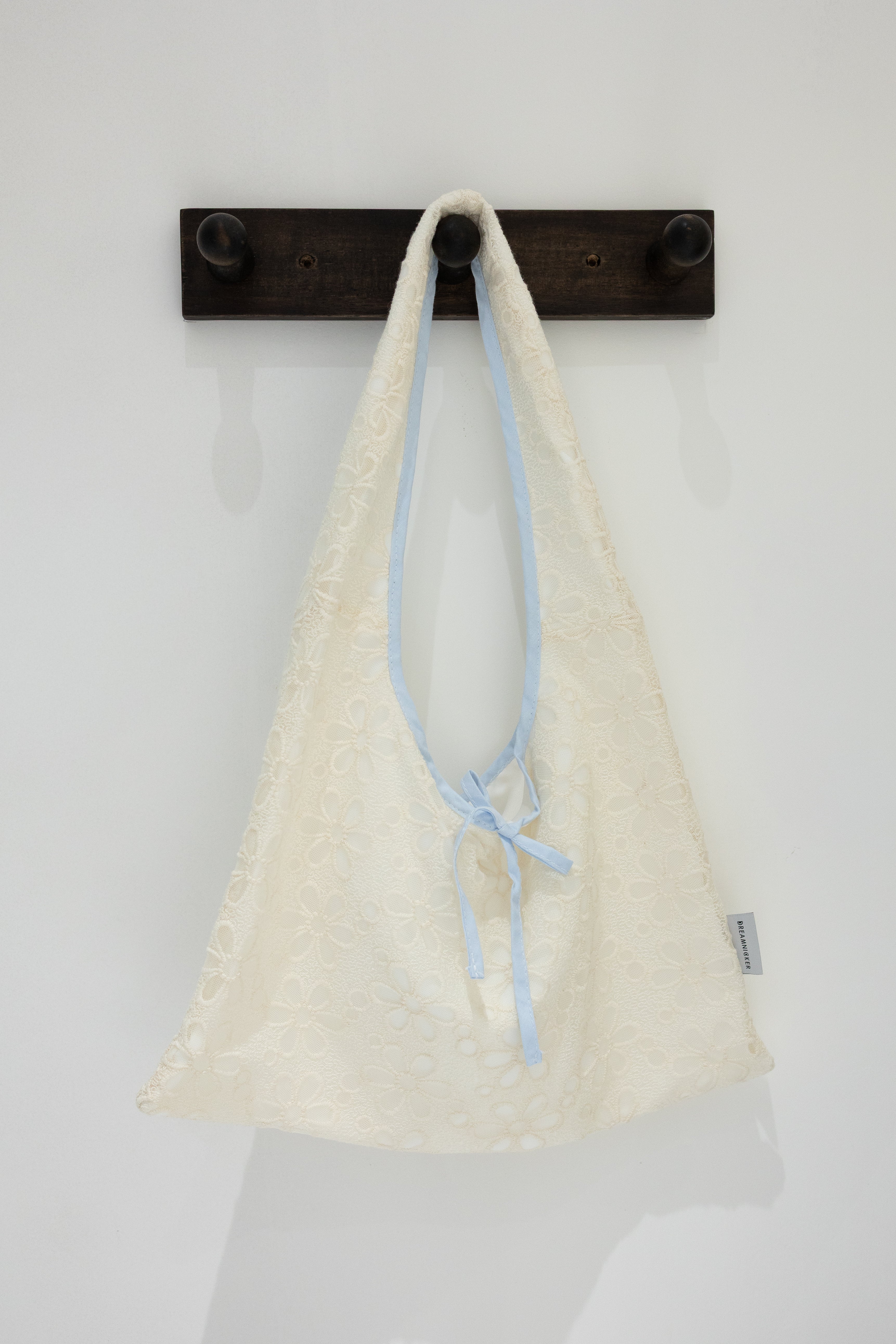 HANDMADE LACE SHOPPING BAG - BLACK