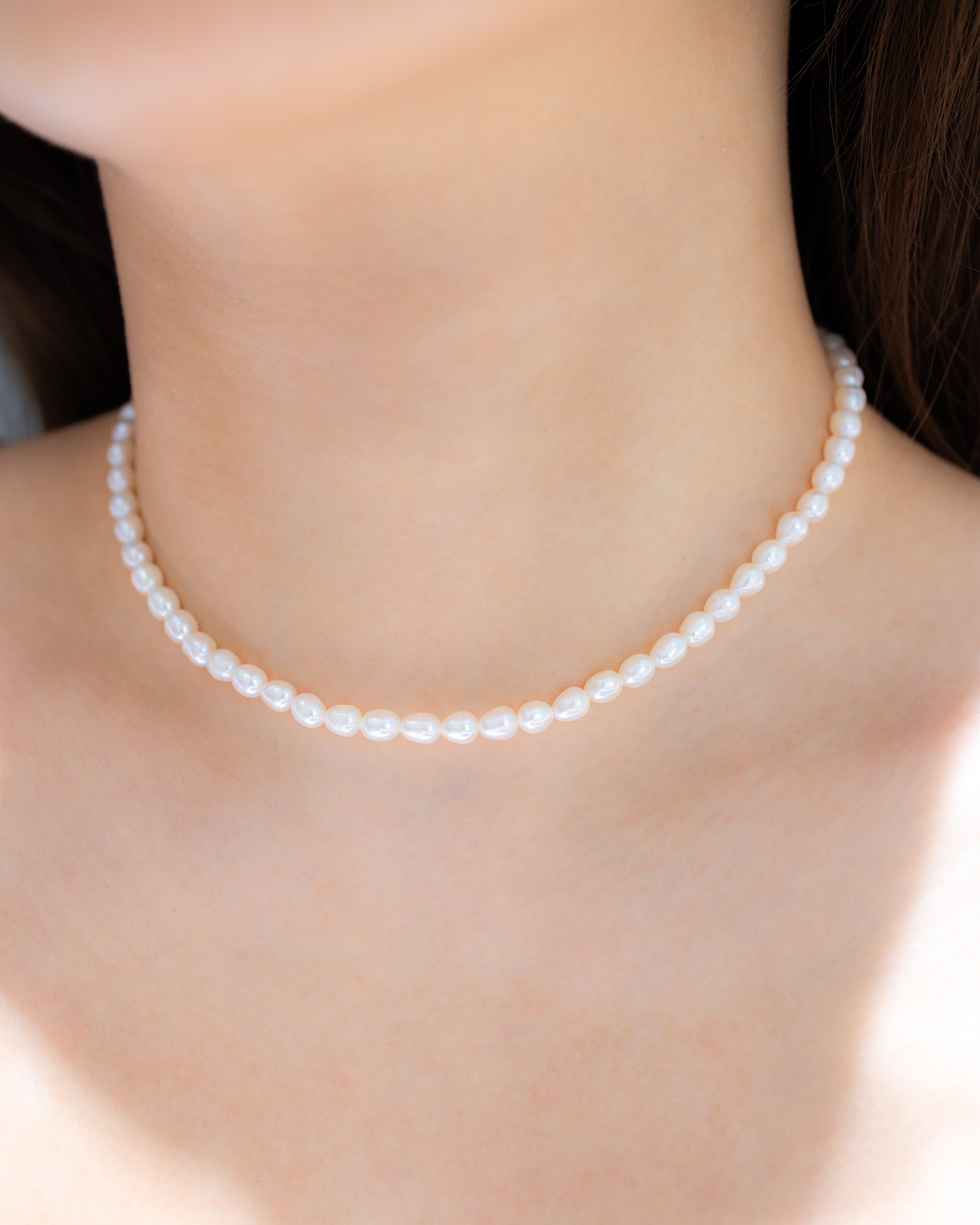 VERA SILVER NECKLACE - PEARLS