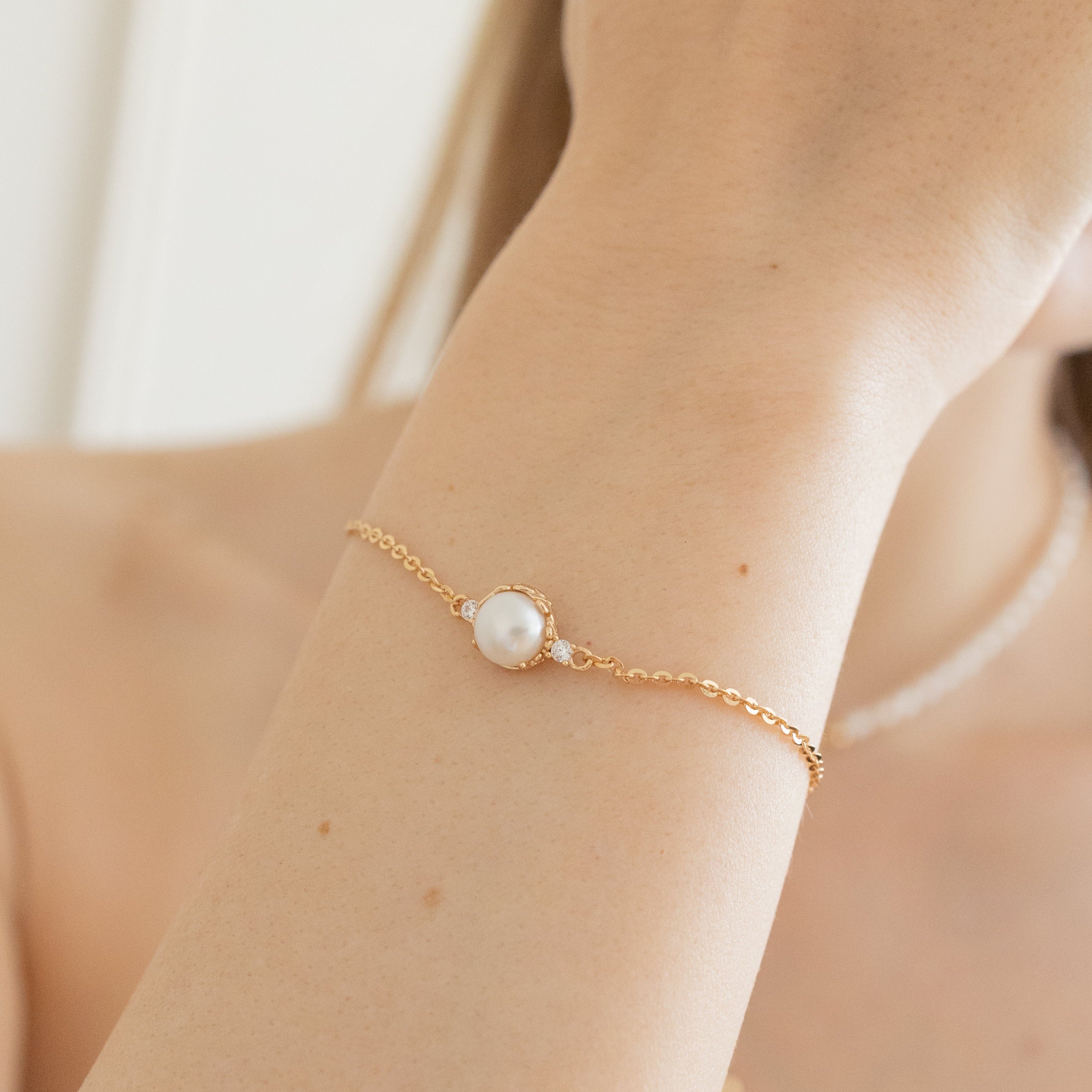 PEARL BLOSSOM BRACELET