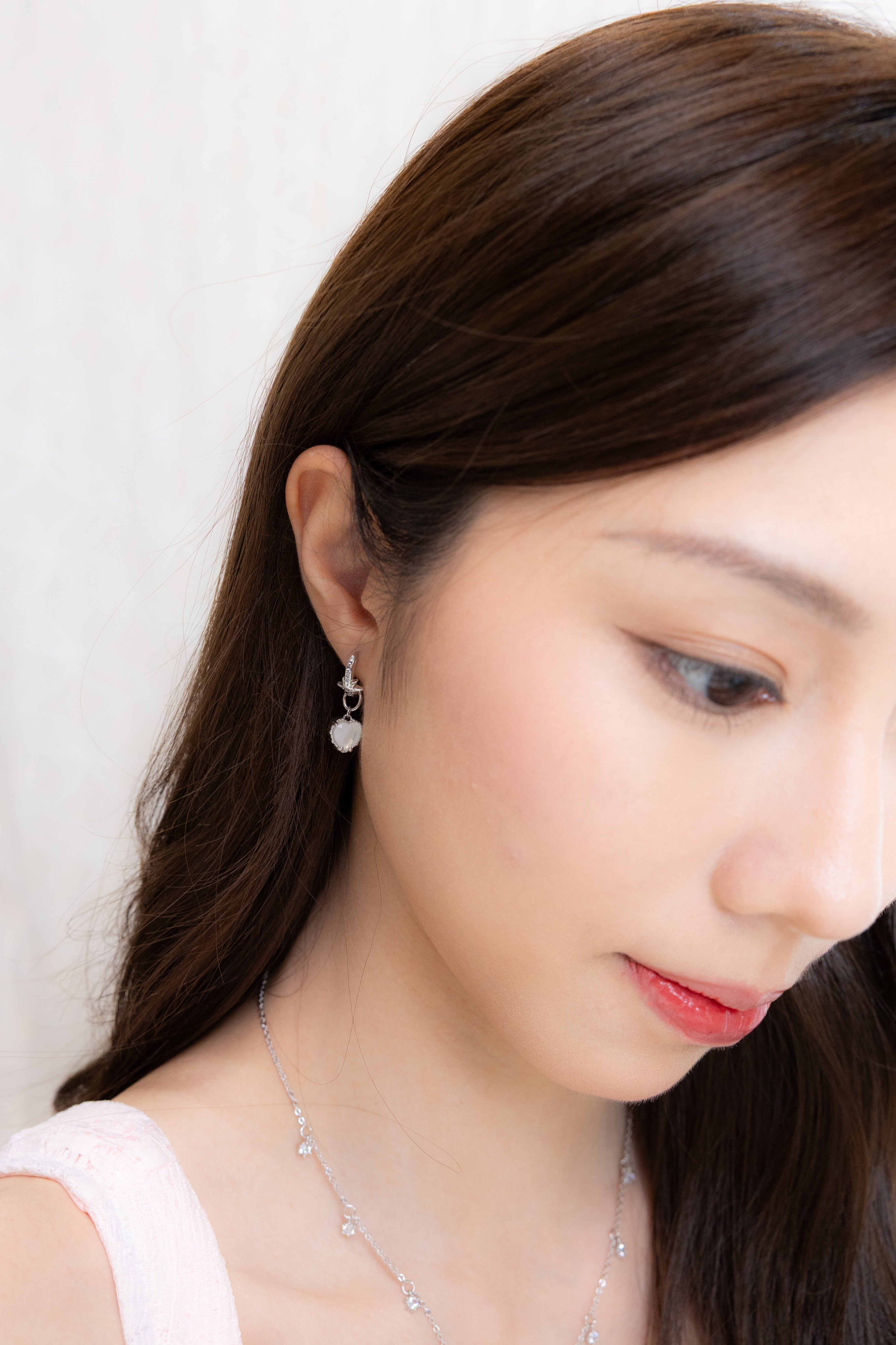 PINKY TWINKLE SILVER EARRINGS - MOONSTONE