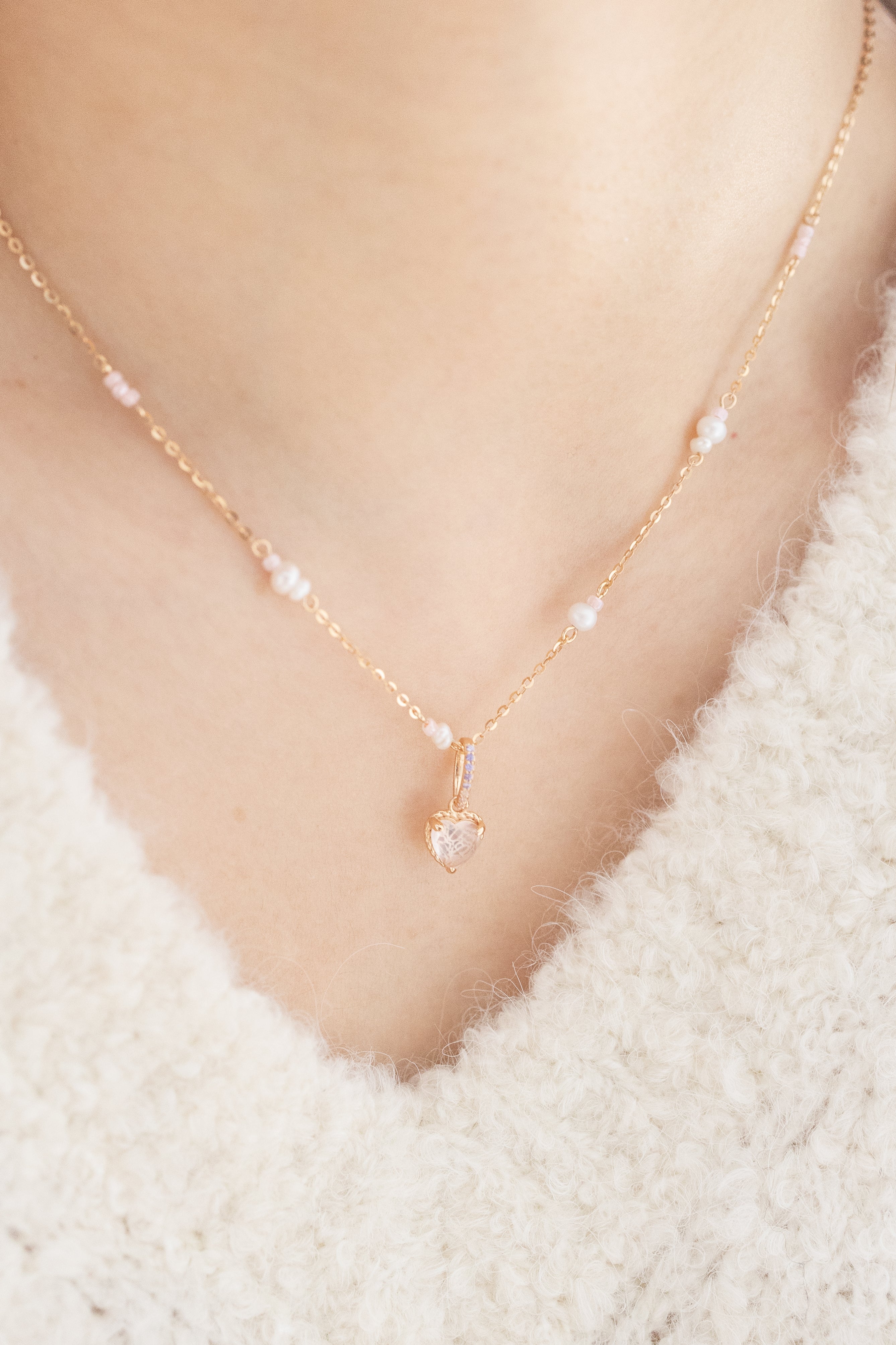 (PRE-ORDER)💗HEARTBEAT BUBBLE NECKLACE💗- ROSE QUARTZ