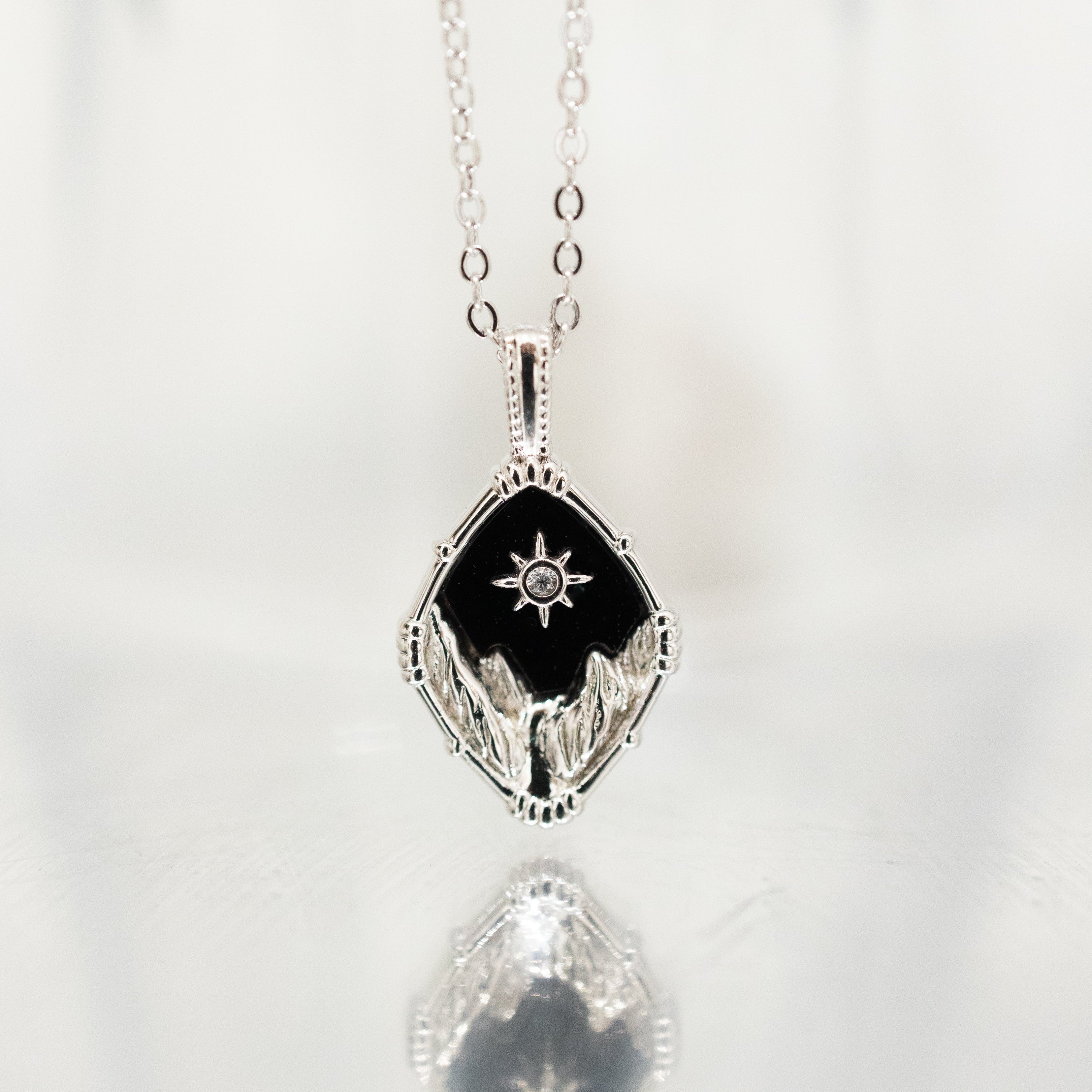 LUMINOUS JOURNEY SILVER NECKLACES - OBSIDIAN