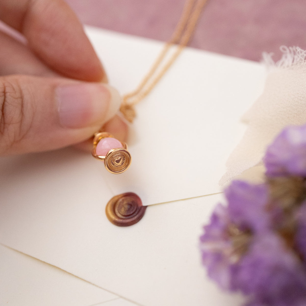 LUMINA GOLD PENDANT (MULTIPLE GEMSTONES)