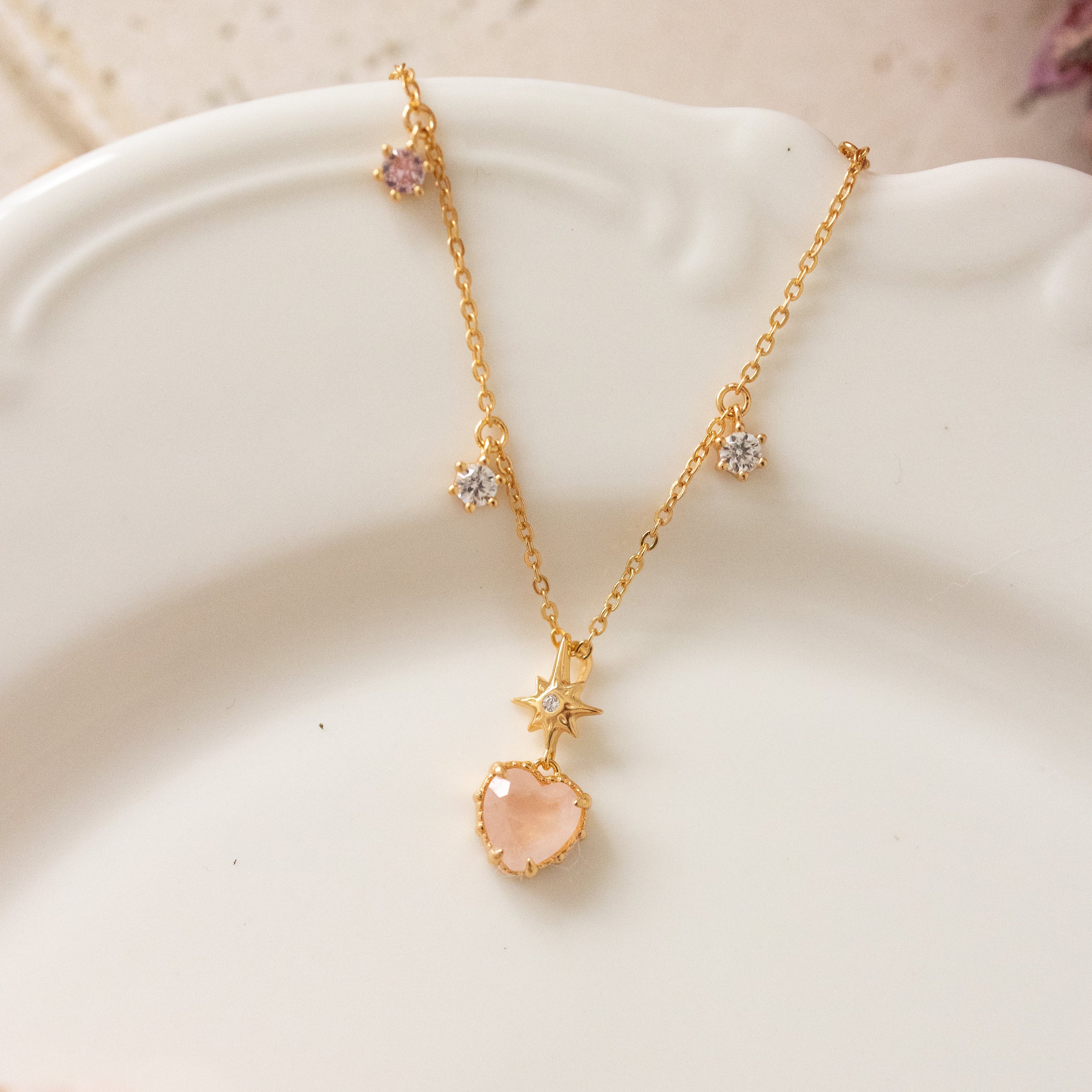 PEACH TWINKLE NECKLACE - ROSE QUARTZ