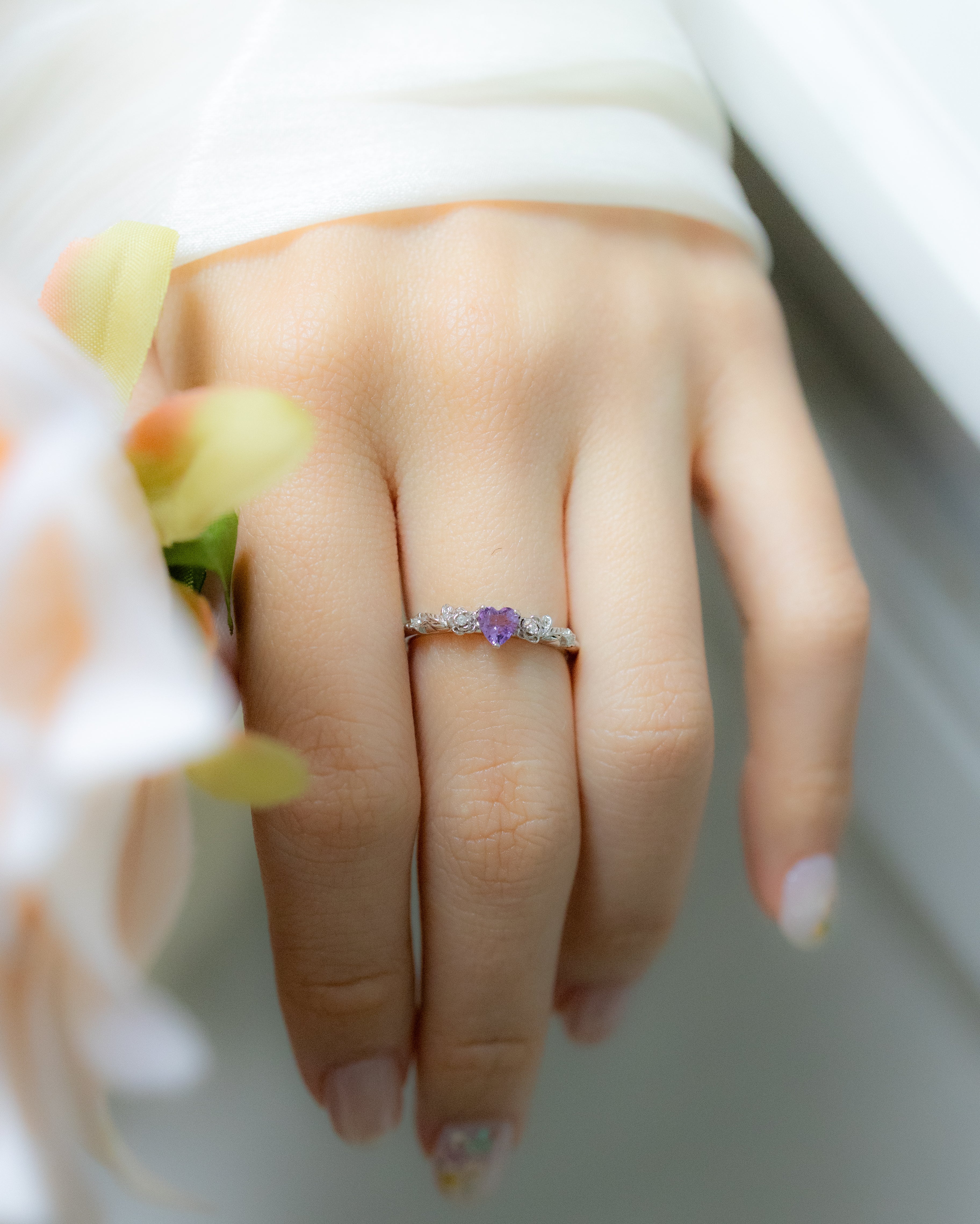 ROSE GARDEN ADJUSTABLE SILVER RING - AMETHYST