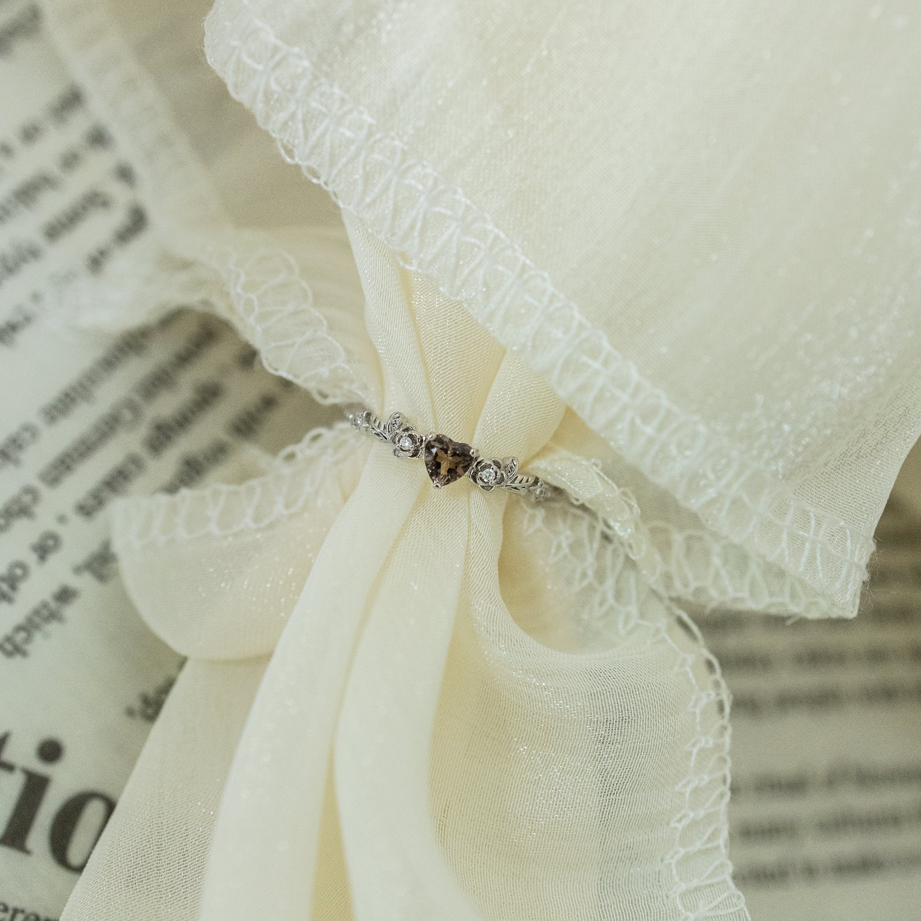 ROSE GARDEN ADJUSTABLE SILVER RING - CITRINE