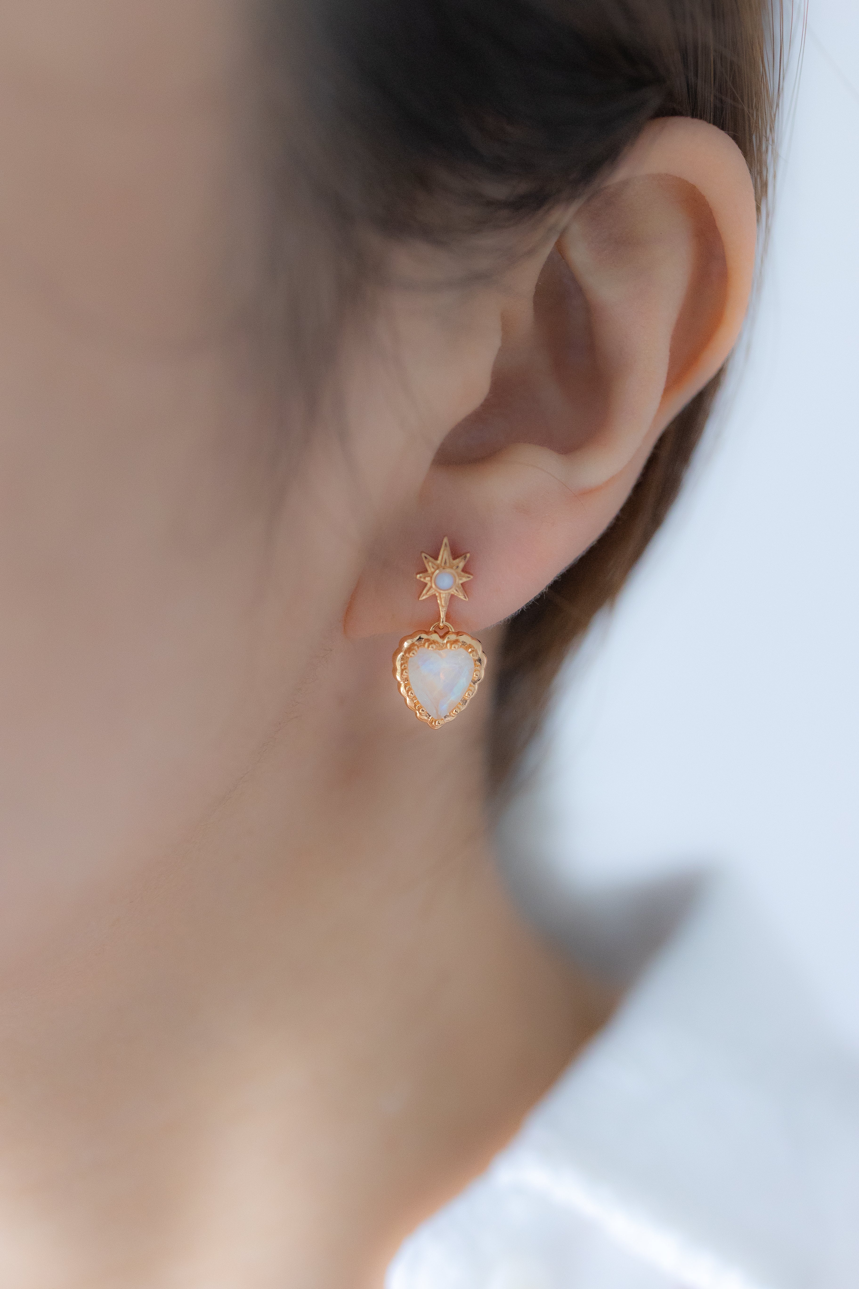 TWIN SOULS HEART EARRINGS - MOONSTONE